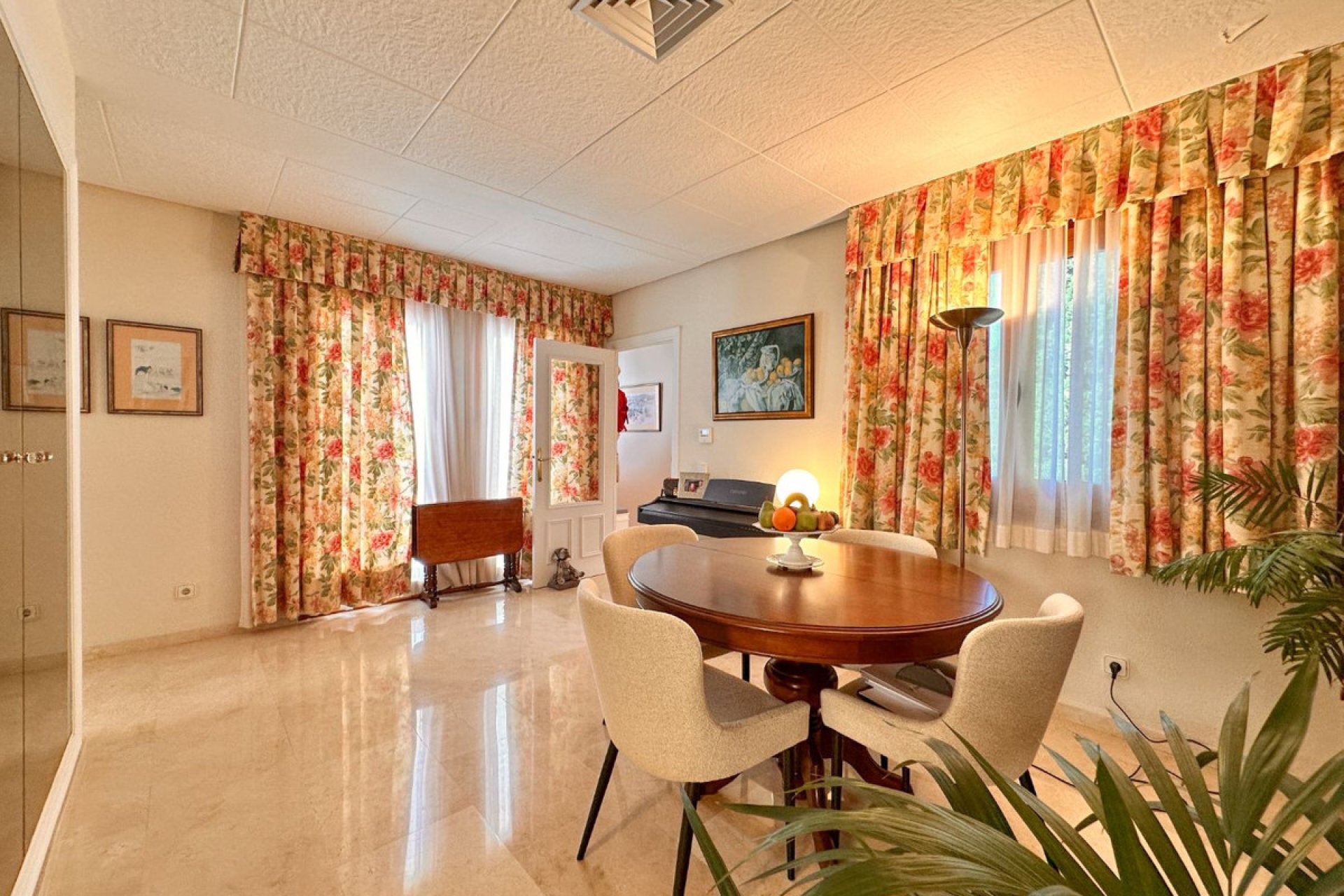 Reventa - Apartment - Middle Floor Apartment - Marbella - Nueva Andalucia