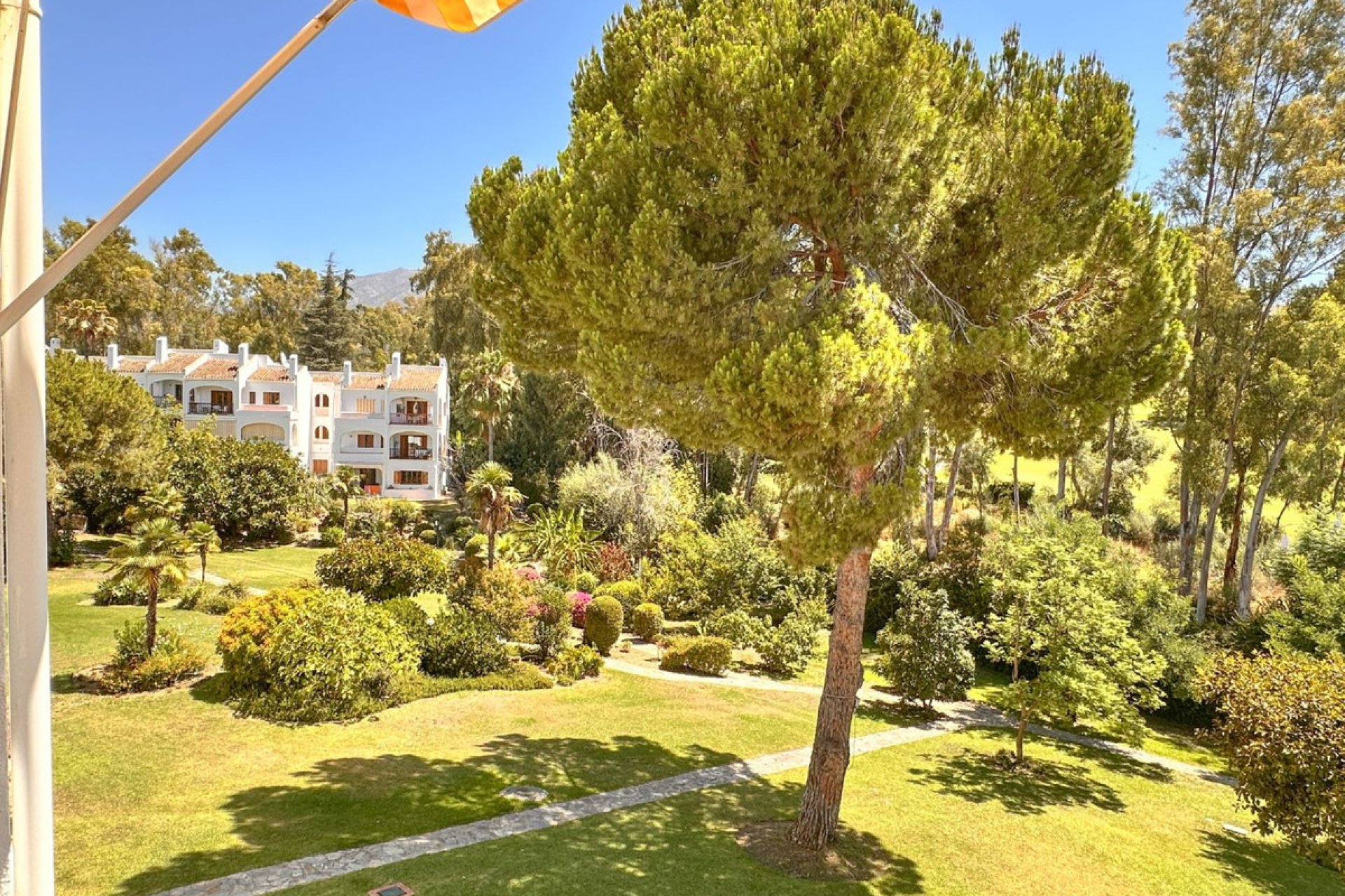 Reventa - Apartment - Middle Floor Apartment - Marbella - Nueva Andalucia