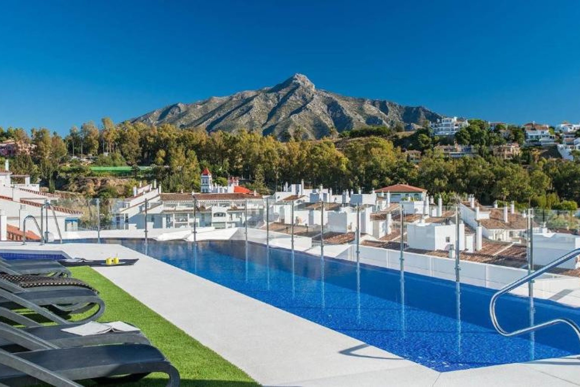Reventa - Apartment - Middle Floor Apartment - Marbella - Nueva Andalucia