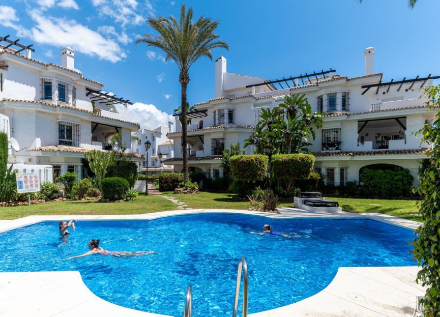 Reventa - Apartment - Middle Floor Apartment - Marbella - Nueva Andalucia