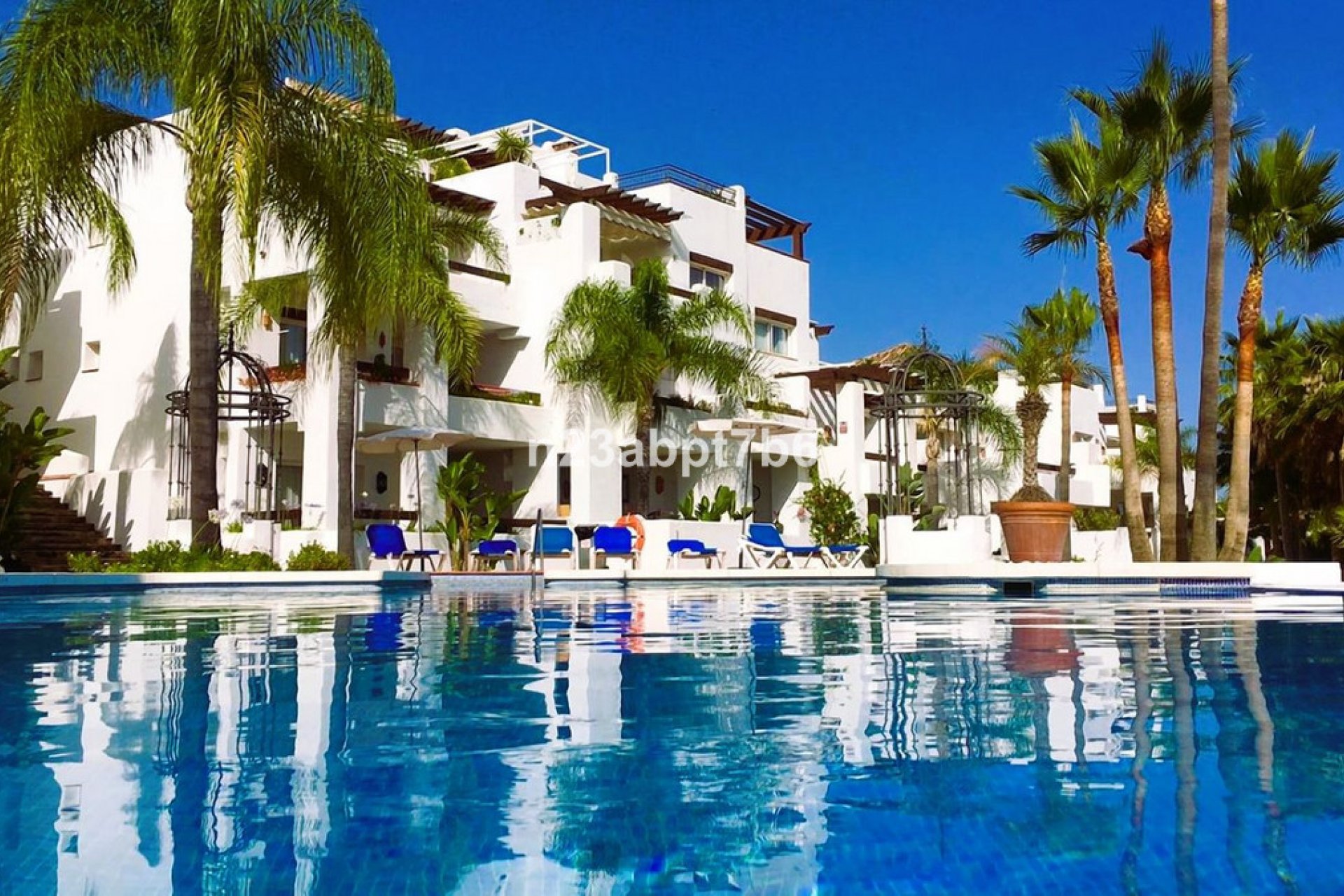 Reventa - Apartment - Middle Floor Apartment - Marbella - Nueva Andalucia