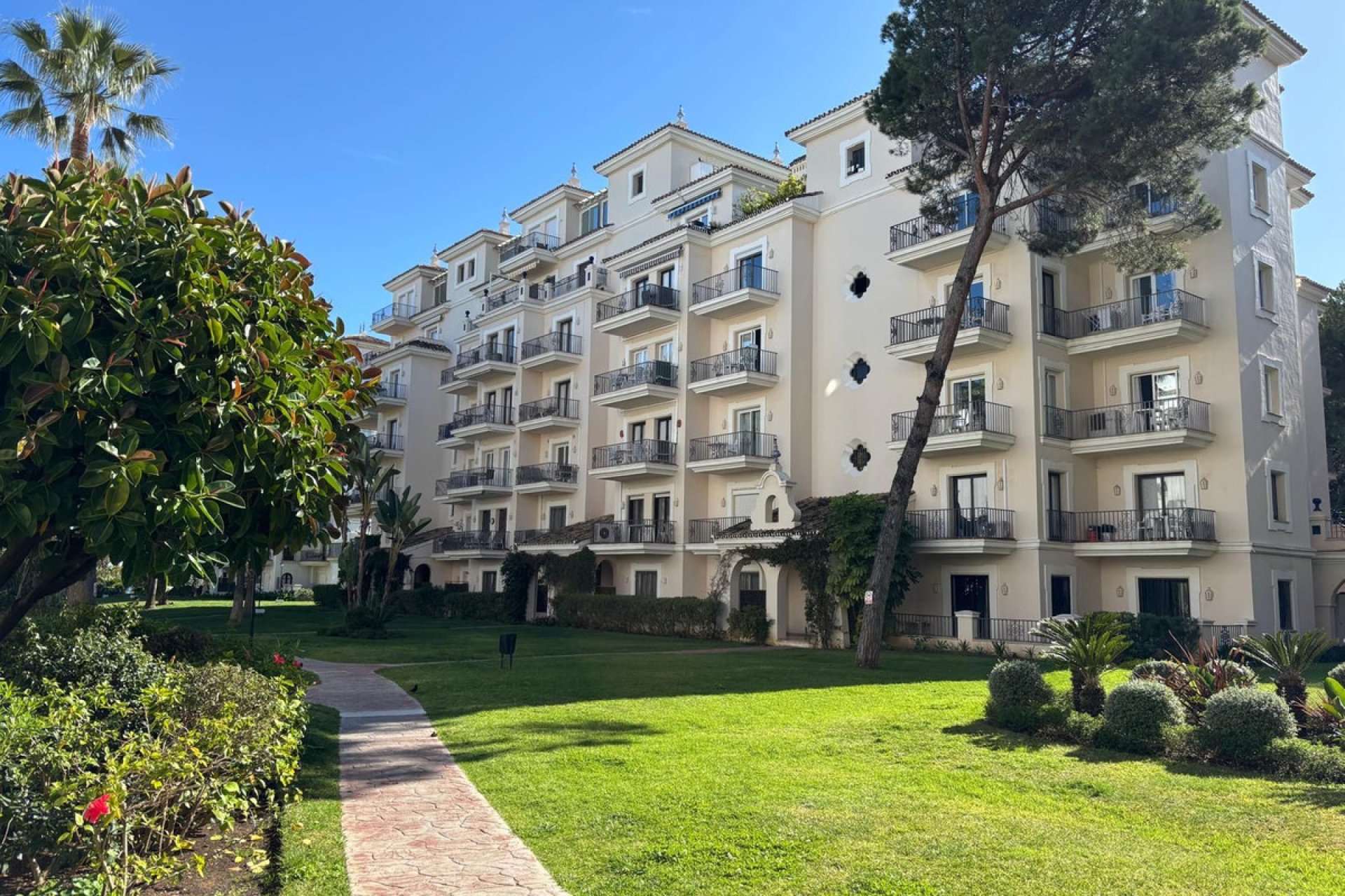 Reventa - Apartment - Middle Floor Apartment - Marbella - Nueva Andalucia