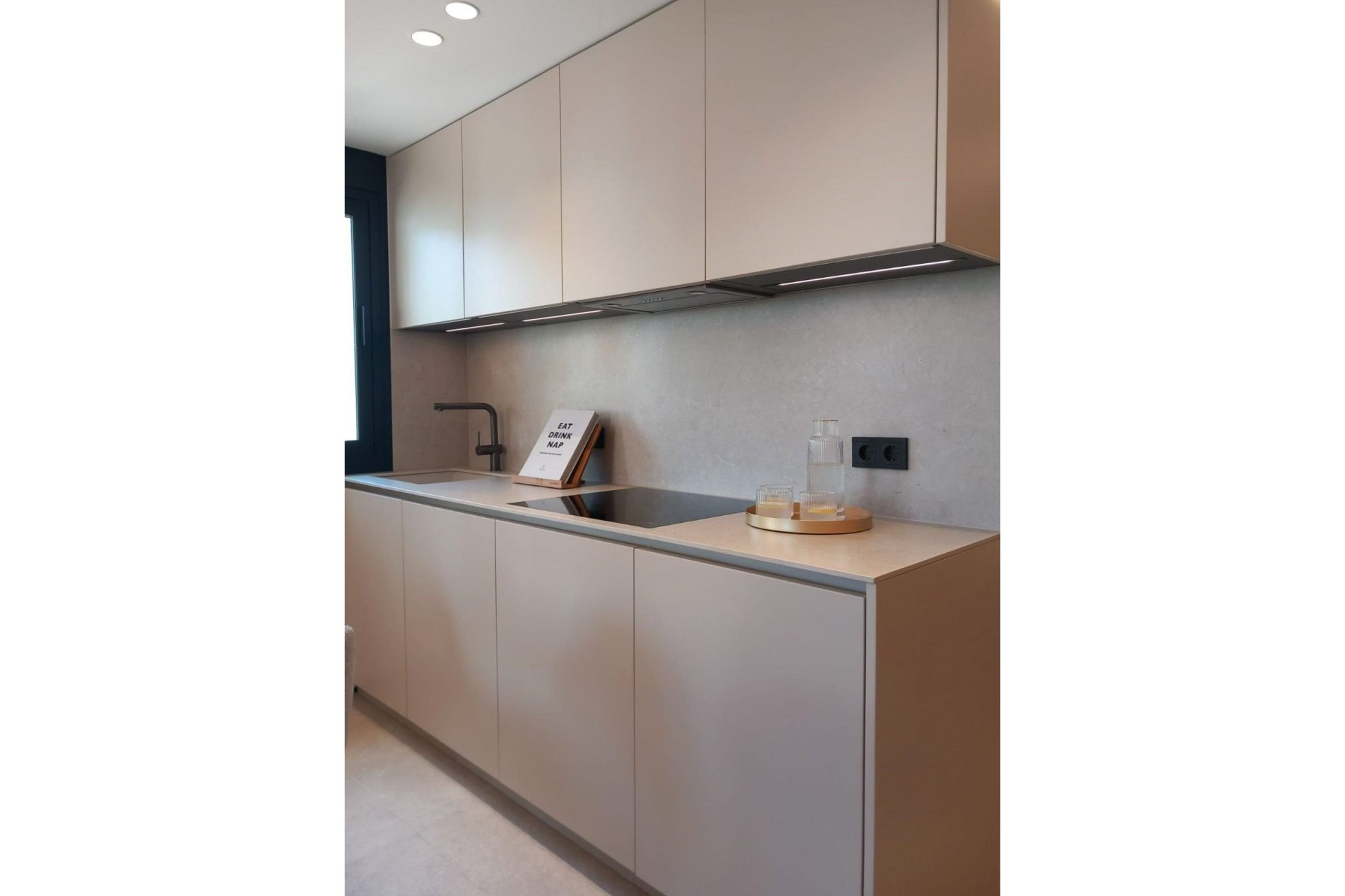 Reventa - Apartment - Middle Floor Apartment - Marbella - Nueva Andalucia