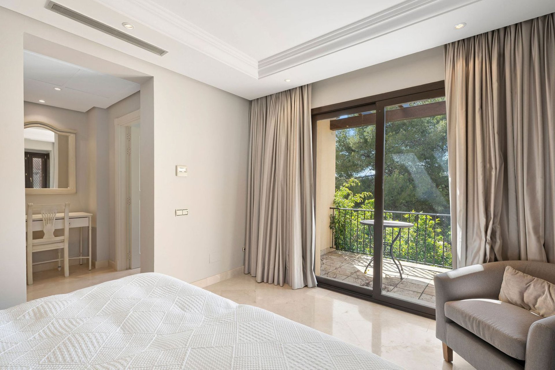 Reventa - Apartment - Middle Floor Apartment - Marbella - Nueva Andalucia