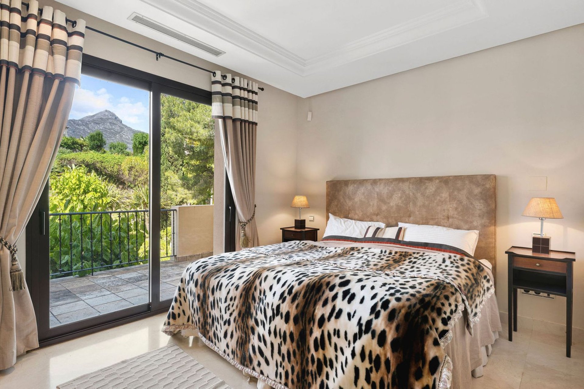 Reventa - Apartment - Middle Floor Apartment - Marbella - Nueva Andalucia