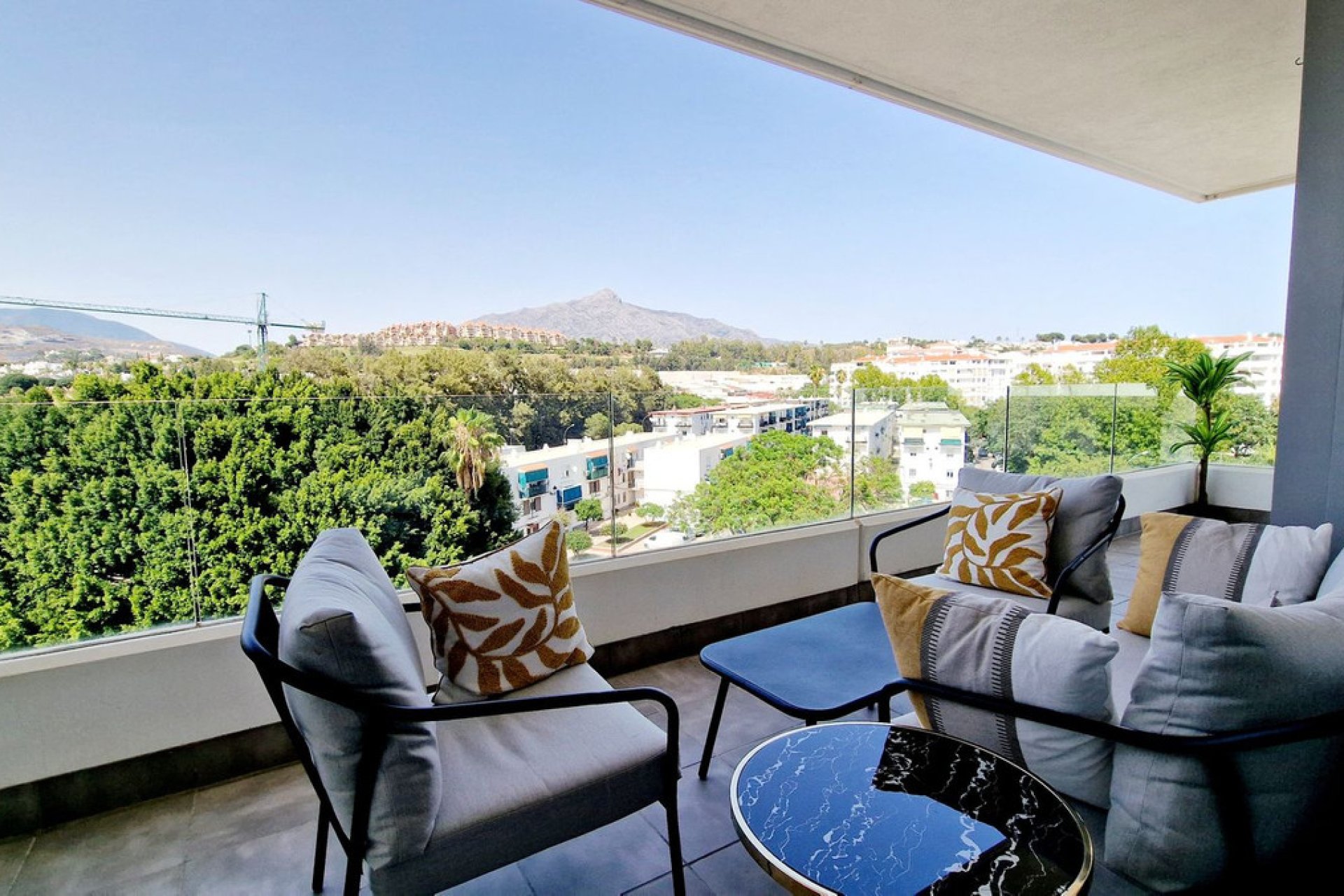 Reventa - Apartment - Middle Floor Apartment - Marbella - Nueva Andalucia