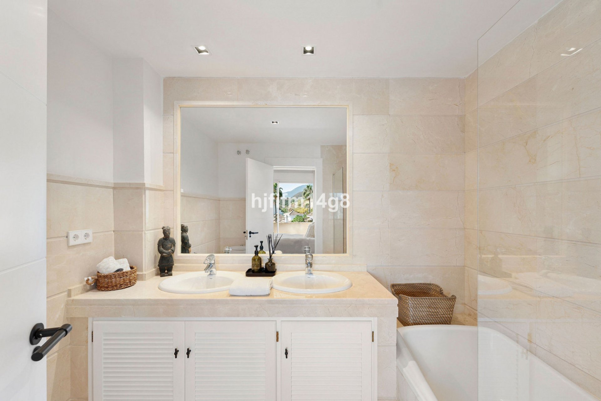 Reventa - Apartment - Middle Floor Apartment - Marbella - Nueva Andalucia