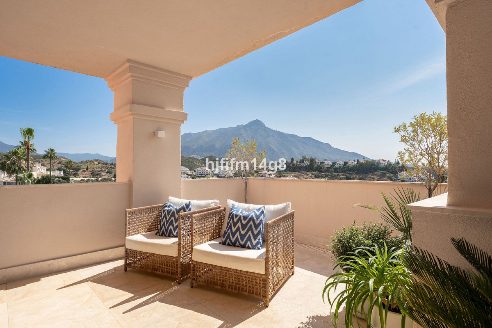 Reventa - Apartment - Middle Floor Apartment - Marbella - Nueva Andalucia