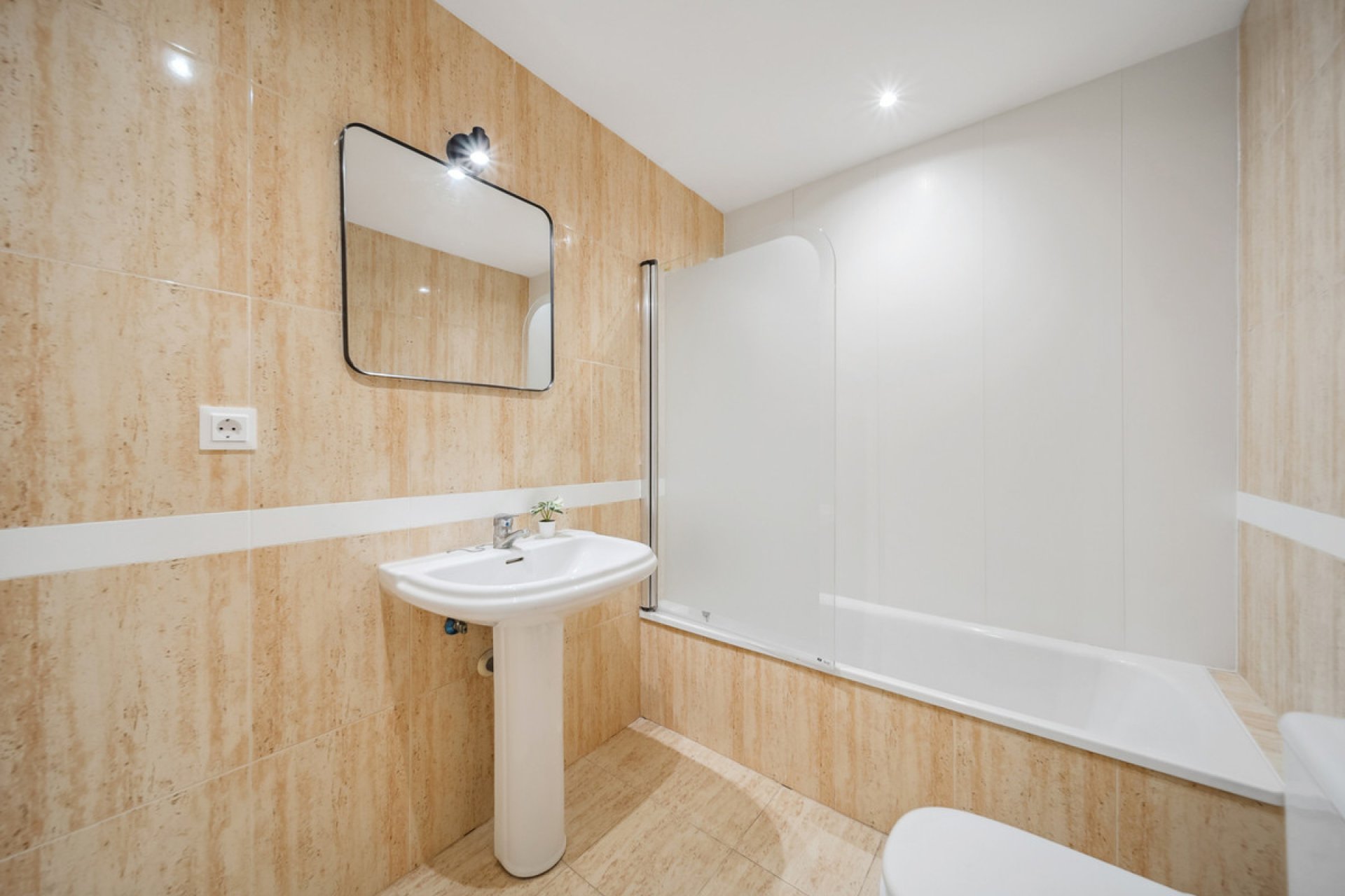 Reventa - Apartment - Middle Floor Apartment - Marbella - Nueva Andalucia