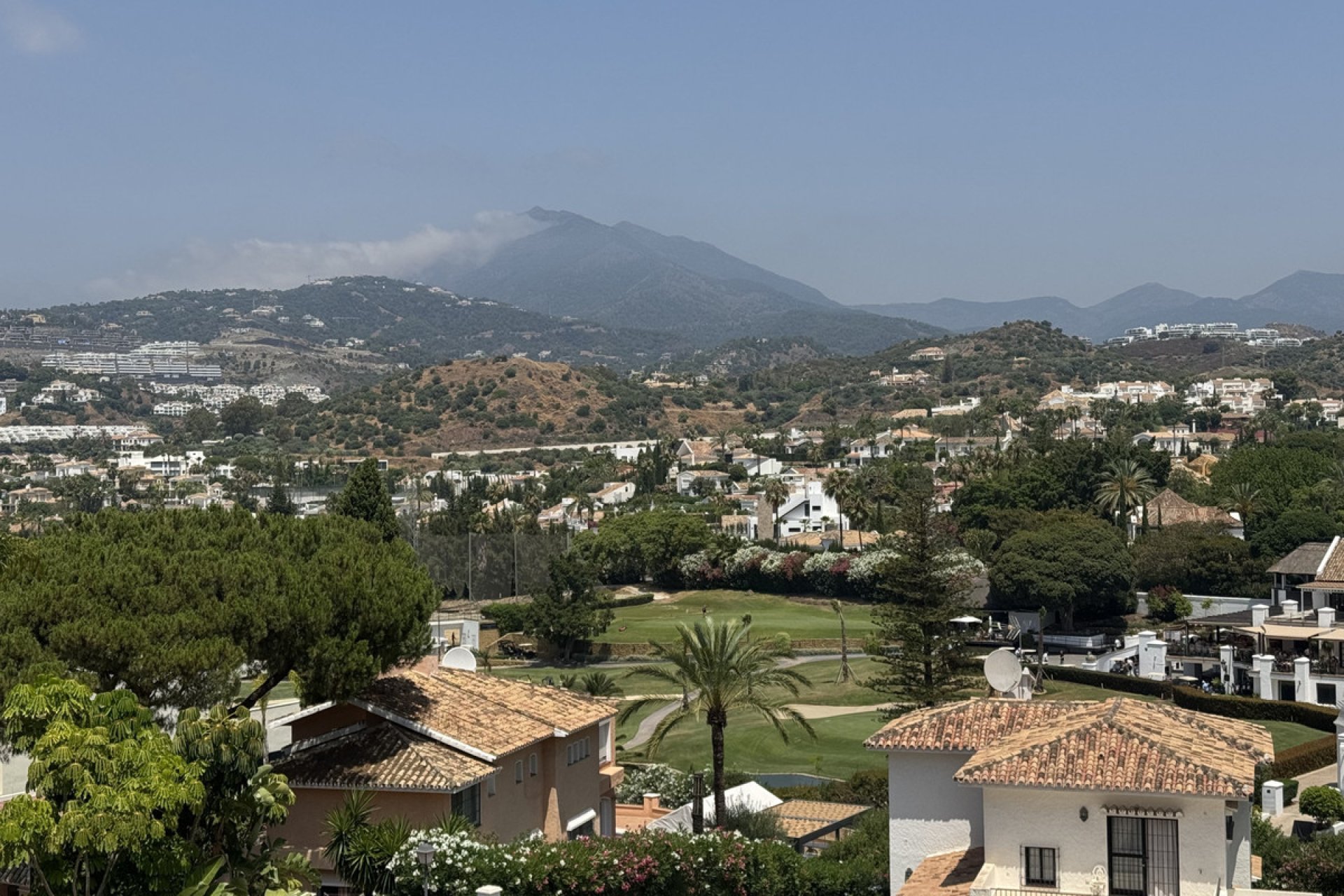 Reventa - Apartment - Middle Floor Apartment - Marbella - Nueva Andalucia