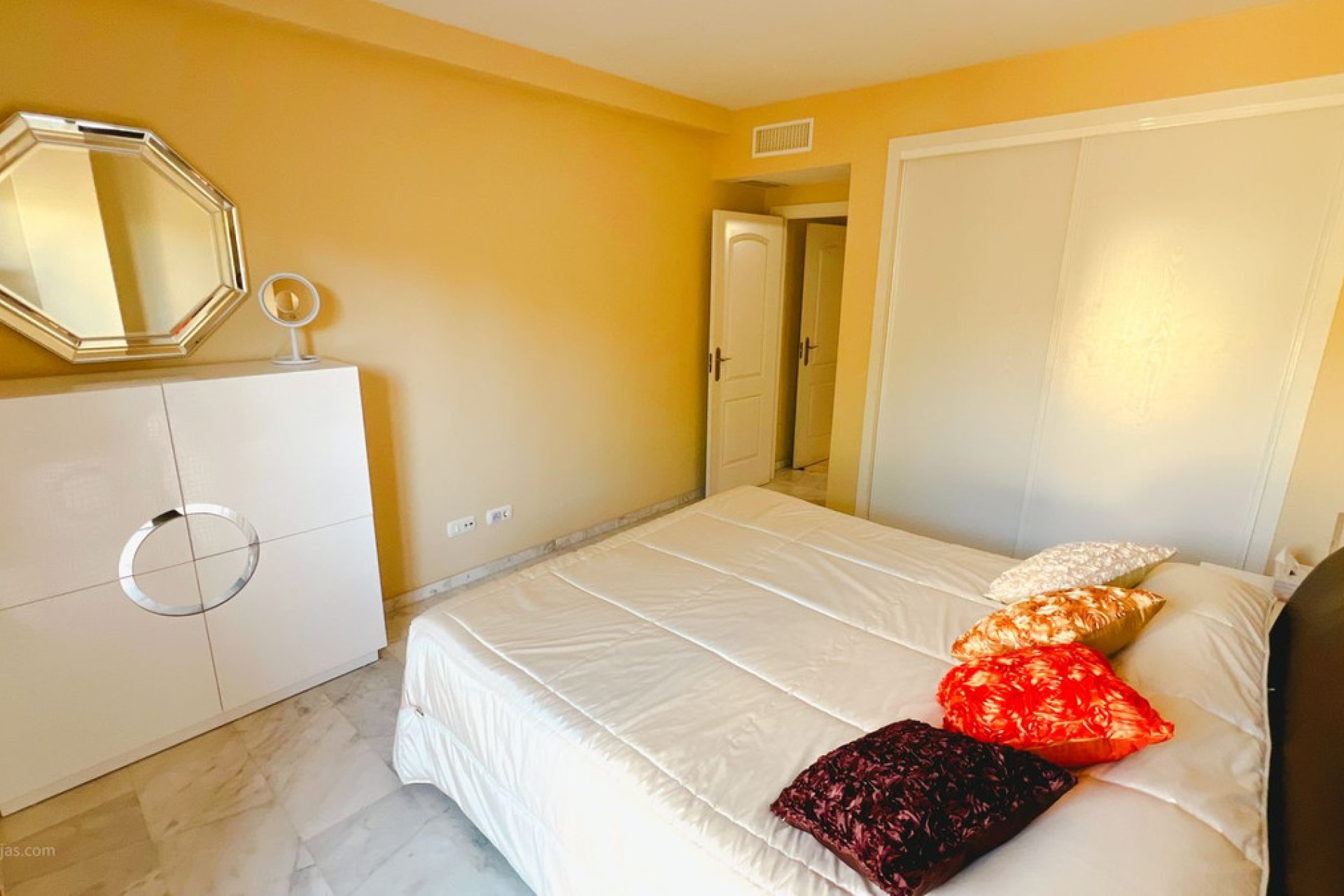 Reventa - Apartment - Middle Floor Apartment - Marbella - Reserva de Marbella