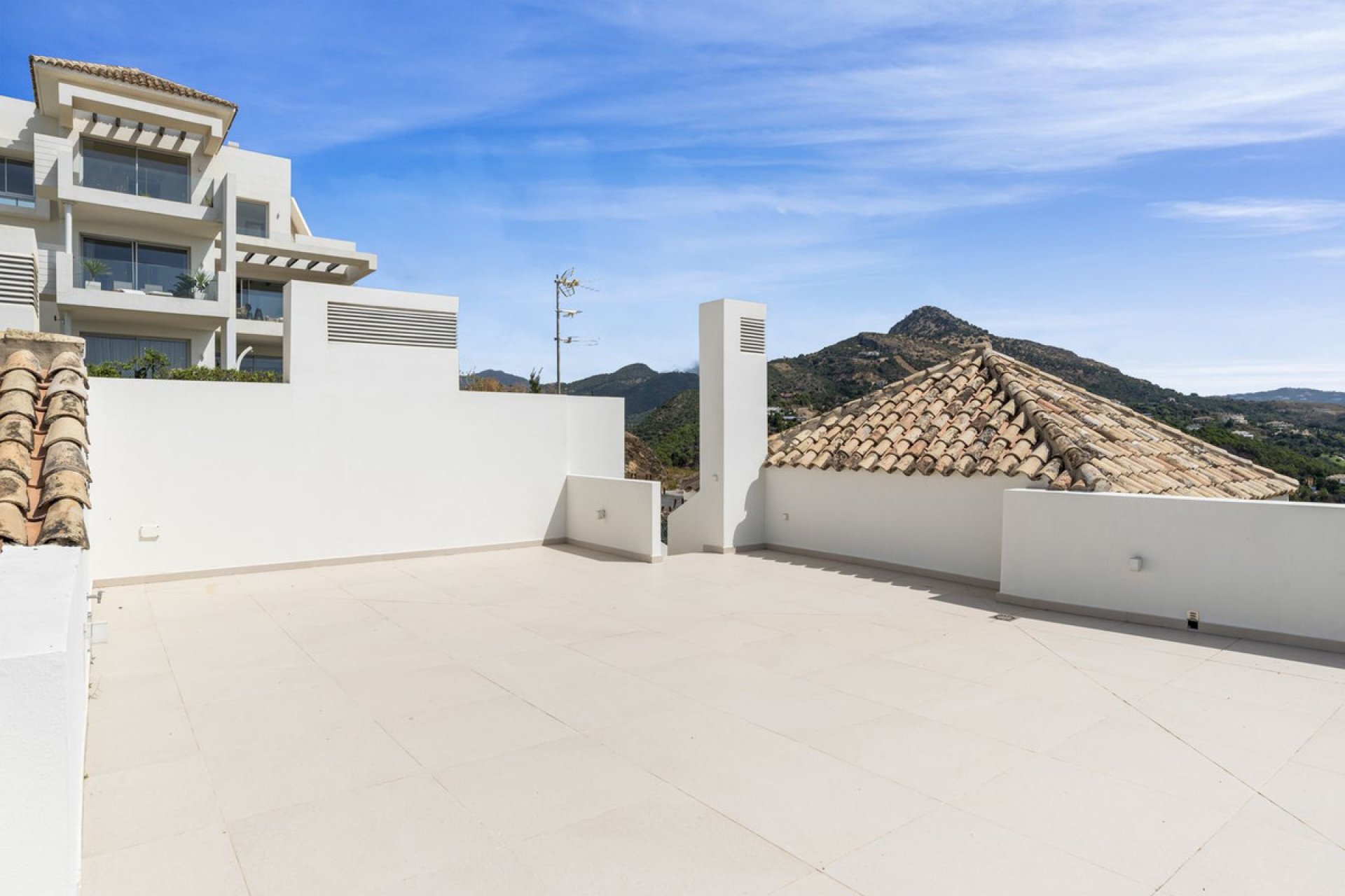 Reventa - Apartment - Penthouse - Benahavís - Benahavís Centro