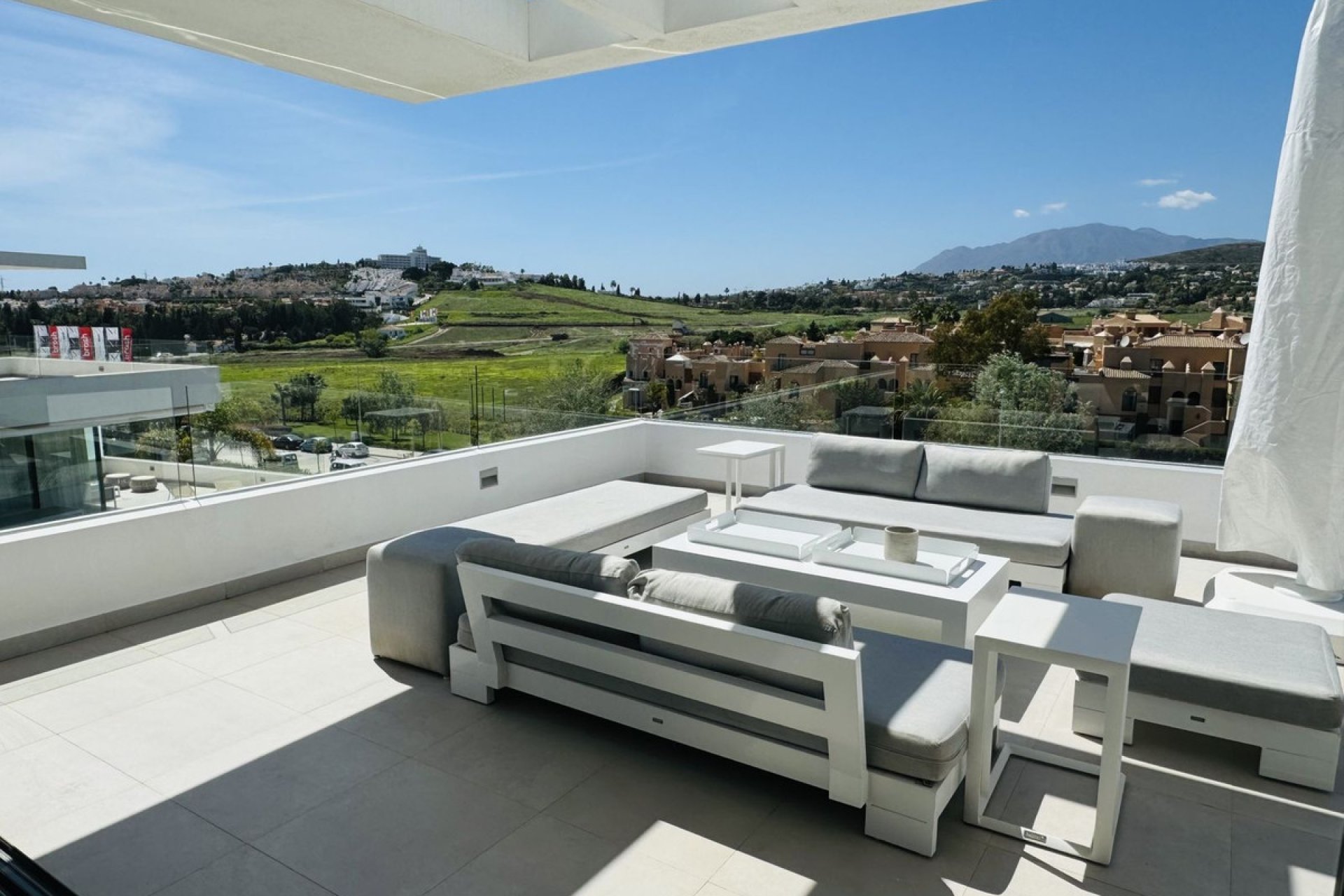 Reventa - Apartment - Penthouse - Benahavís - Benahavís Centro