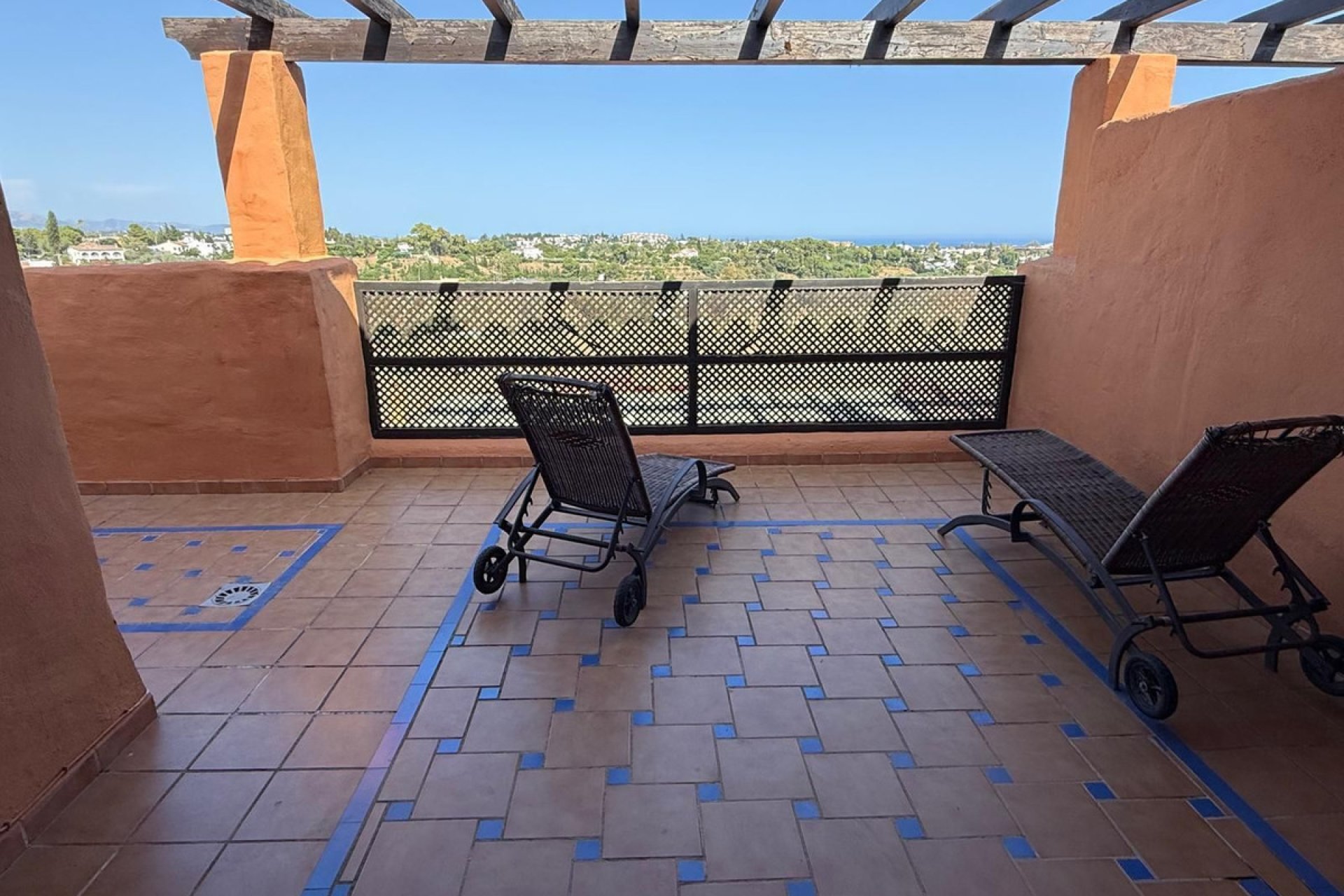 Reventa - Apartment - Penthouse - Benahavís - Benahavís Centro
