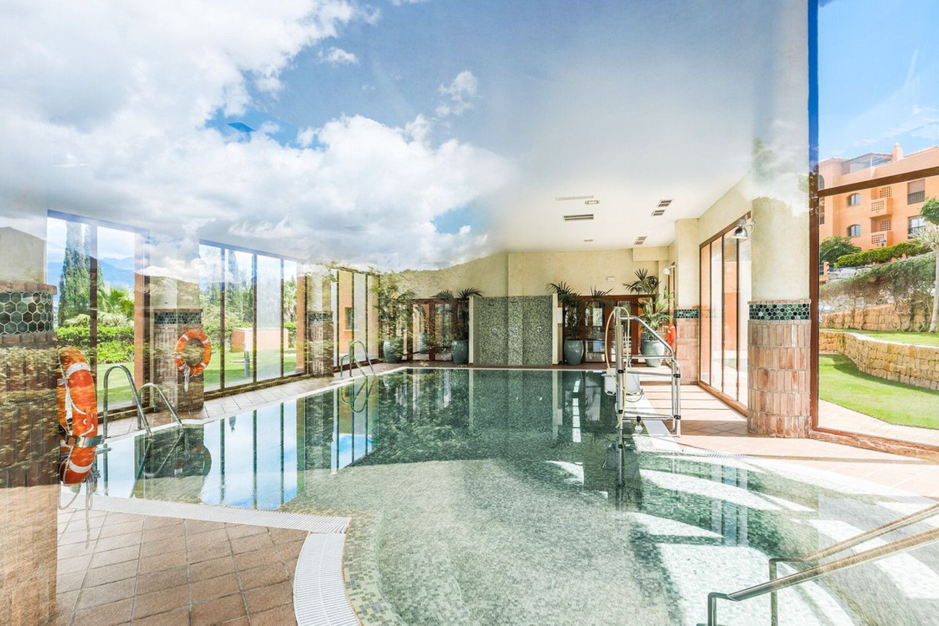 Reventa - Apartment - Penthouse - Benahavís - Benahavís Centro