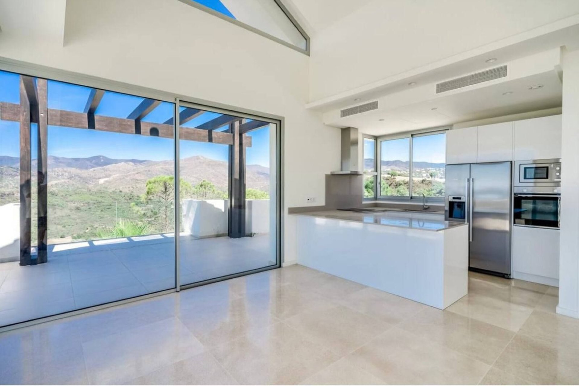 Reventa - Apartment - Penthouse - Benahavís - Benahavís Centro