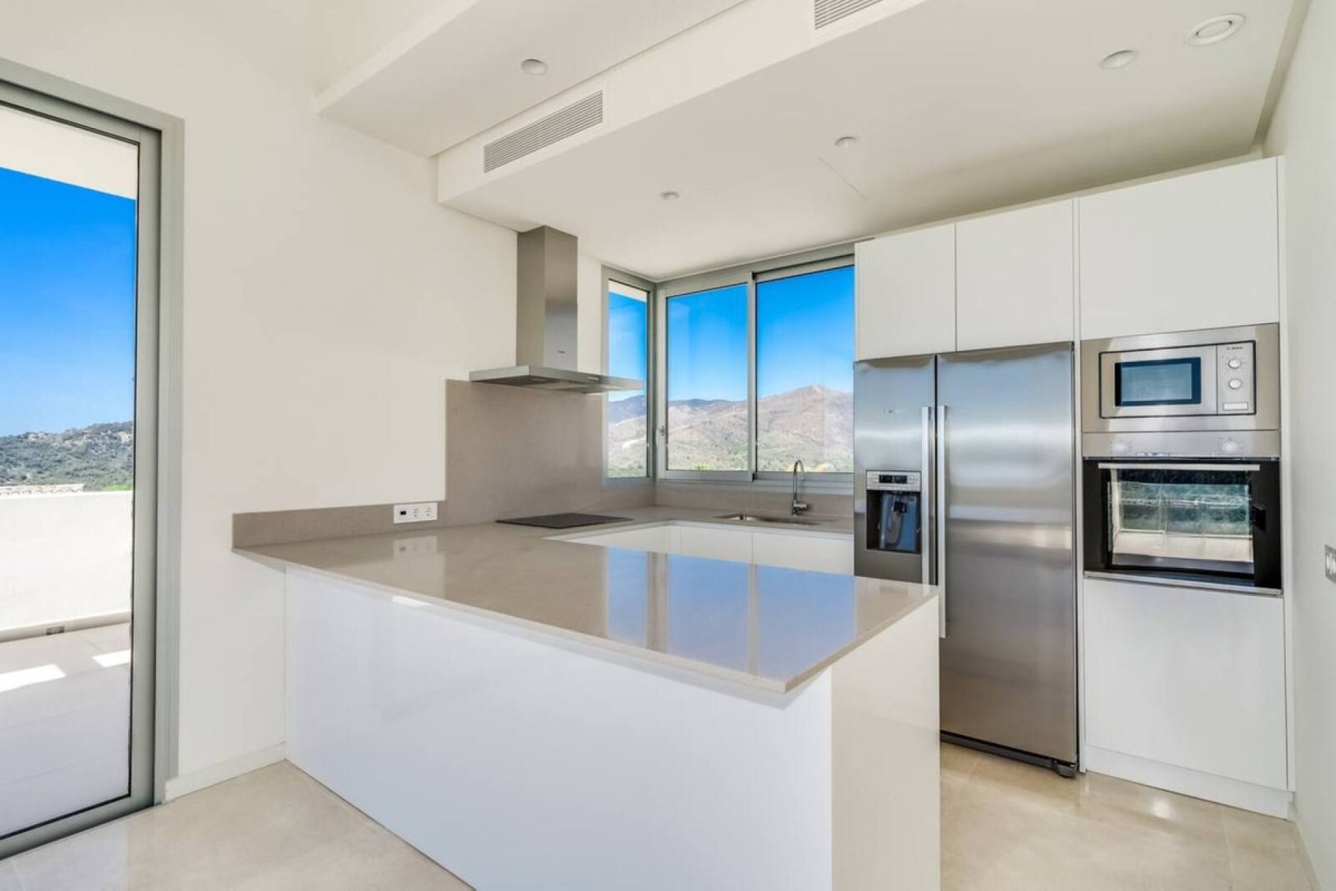 Reventa - Apartment - Penthouse - Benahavís - Benahavís Centro