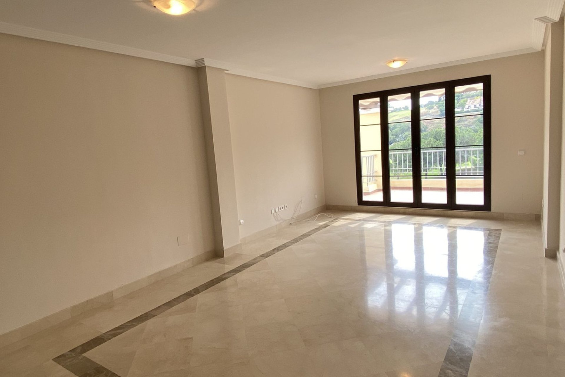 Reventa - Apartment - Penthouse - Benahavís - Benahavís Centro