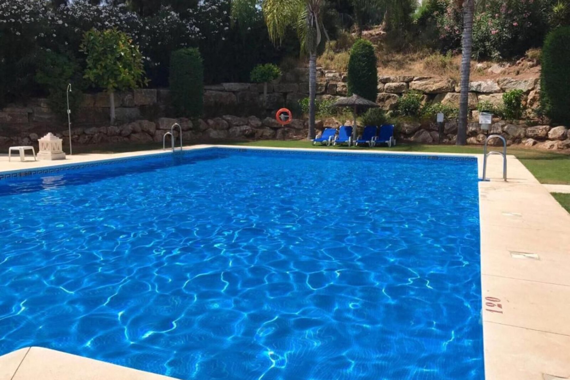 Reventa - Apartment - Penthouse - Benahavís - Benahavís Centro