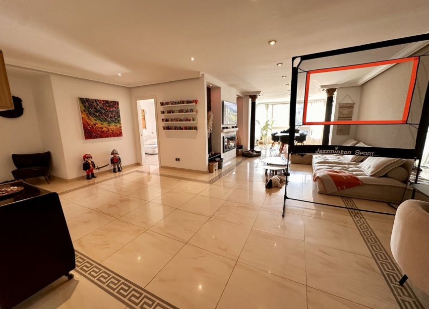 Reventa - Apartment - Penthouse - Benahavís - Benahavís Centro