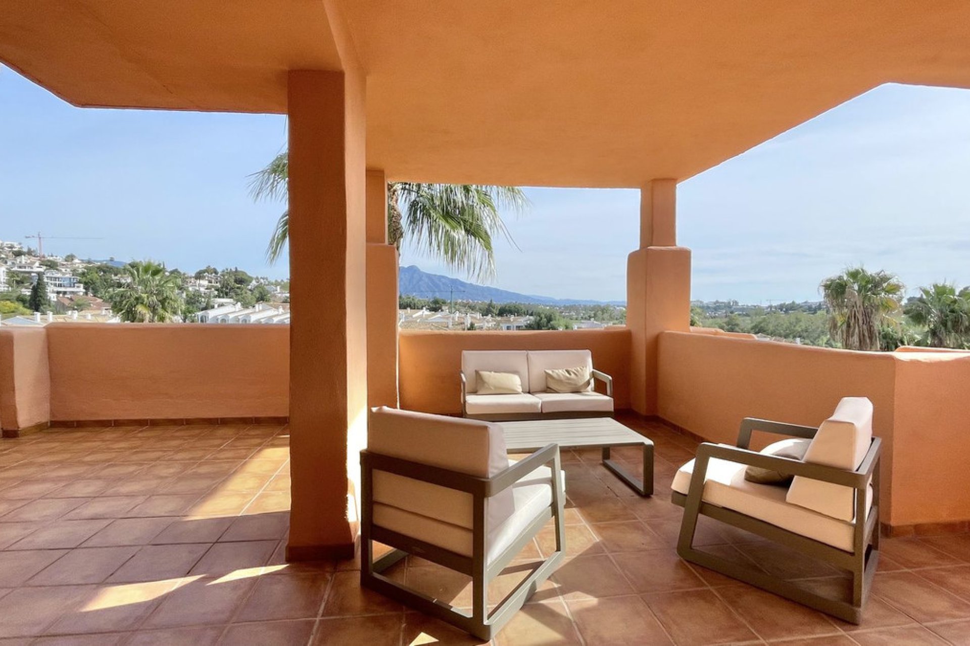 Reventa - Apartment - Penthouse - Benahavís - Benahavís Centro