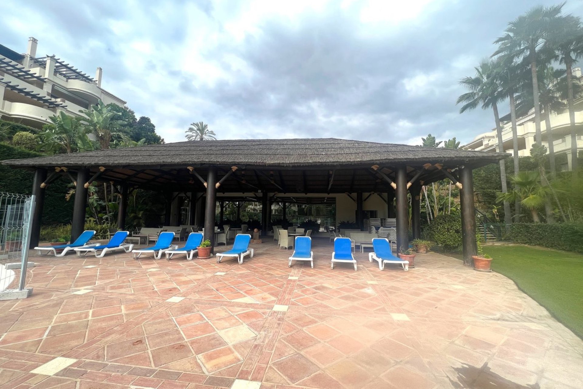 Reventa - Apartment - Penthouse - Benahavís - Benahavís Centro