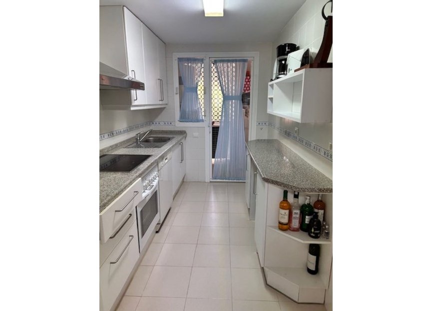 Reventa - Apartment - Penthouse - Benahavís - Benahavís Centro