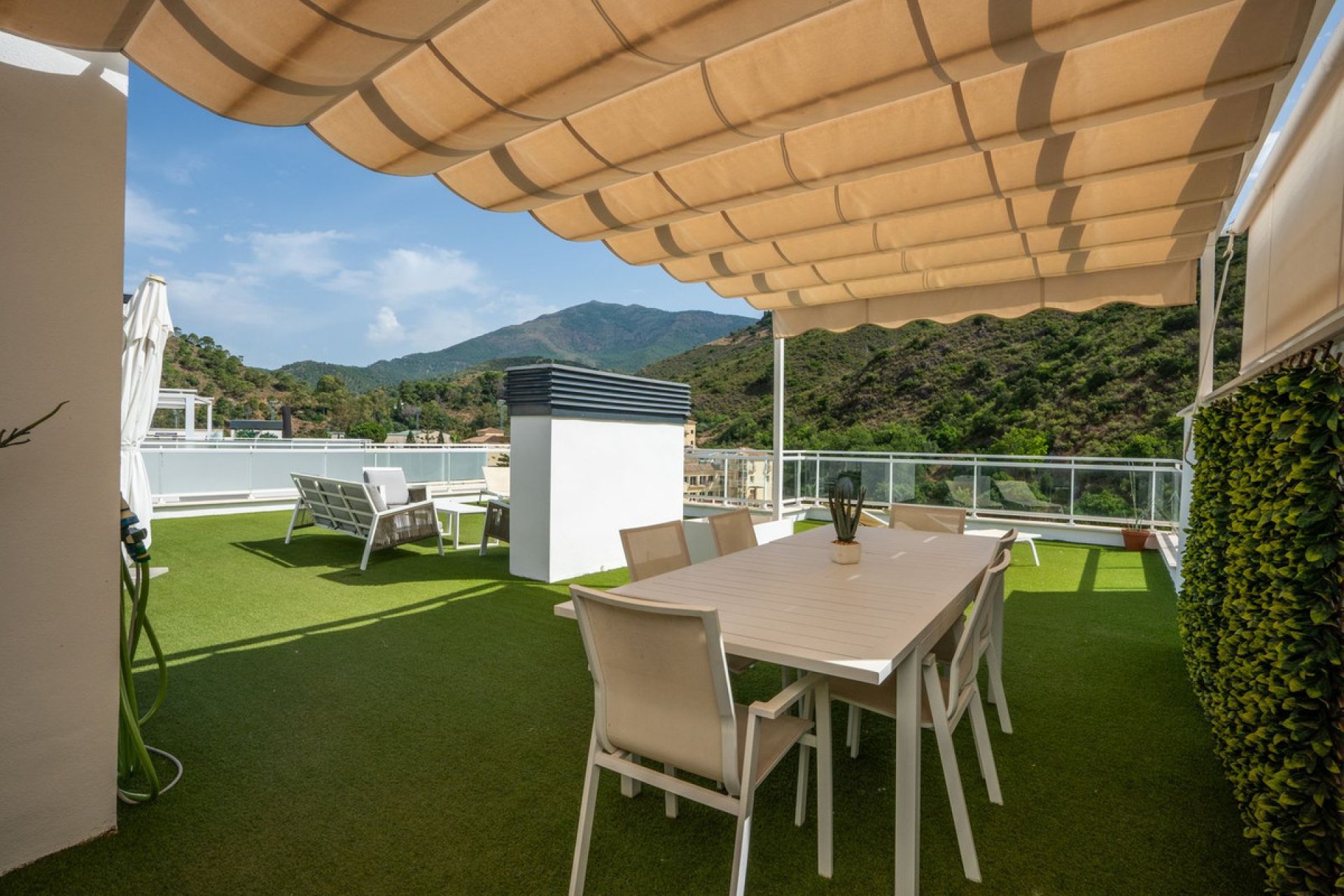 Reventa - Apartment - Penthouse - Benahavís - Benahavís Centro