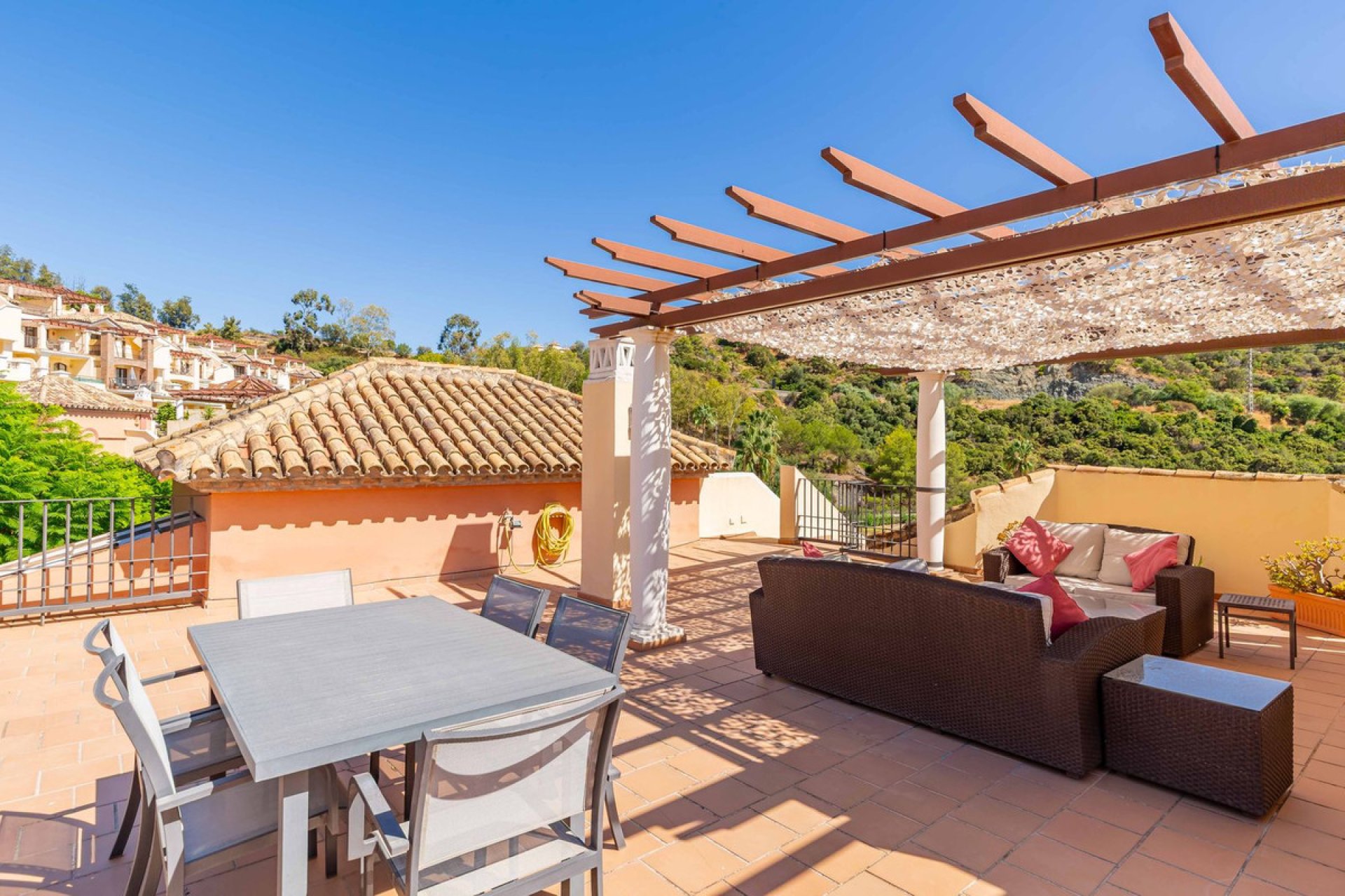 Reventa - Apartment - Penthouse - Benahavís - Los Arqueros