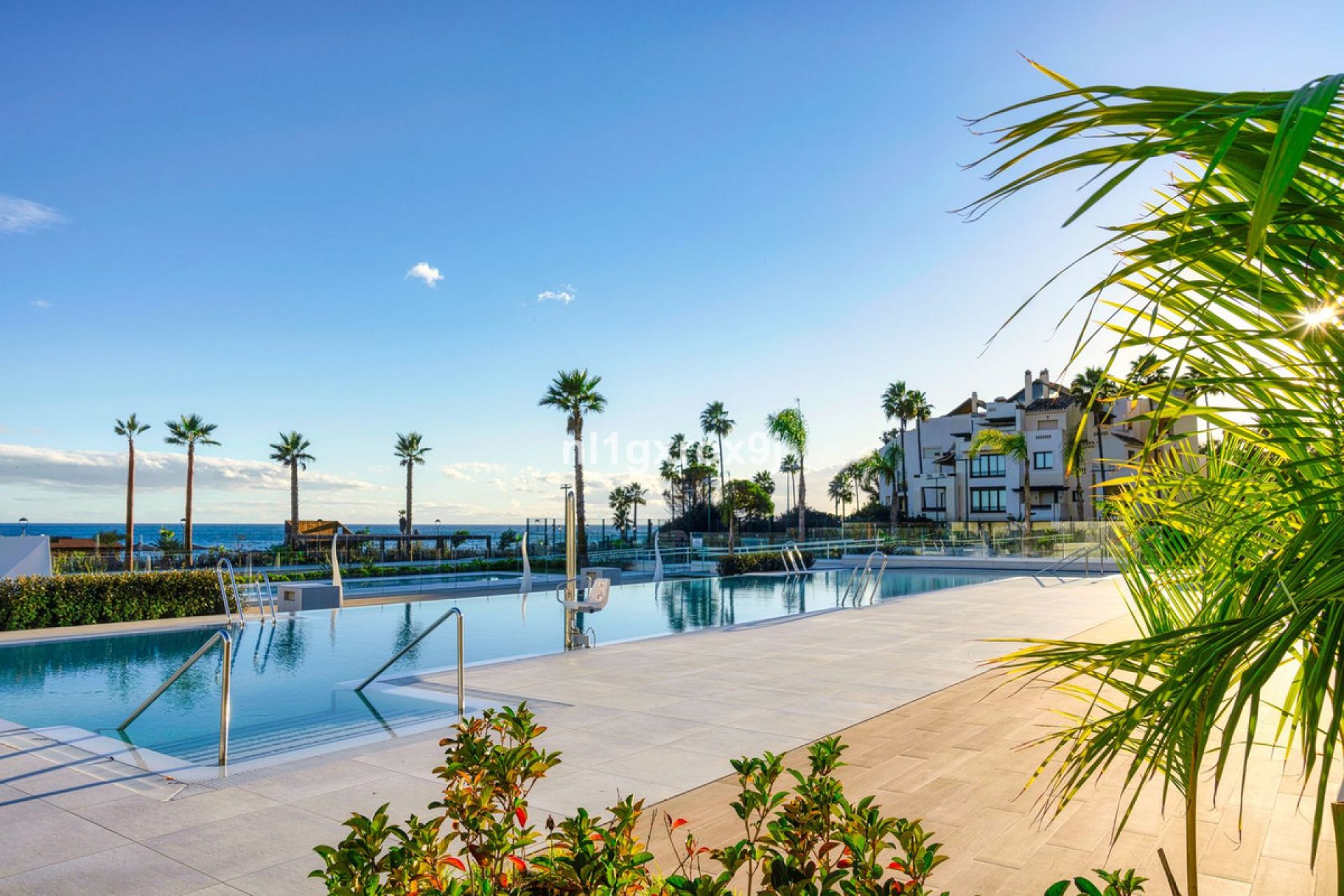 Reventa - Apartment - Penthouse Duplex - Estepona - Estepona Centro