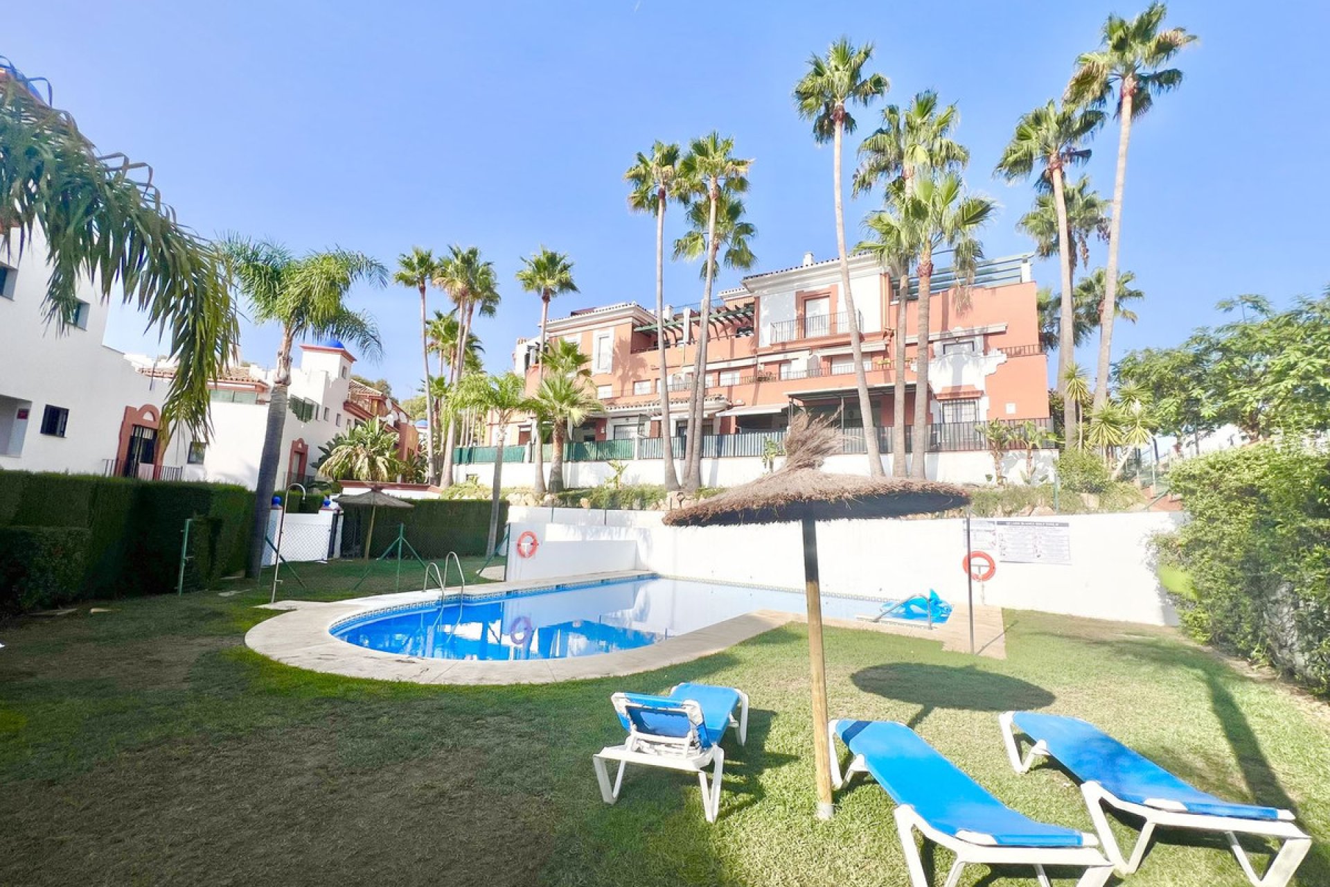 Reventa - Apartment - Penthouse Duplex - Estepona - Estepona Centro