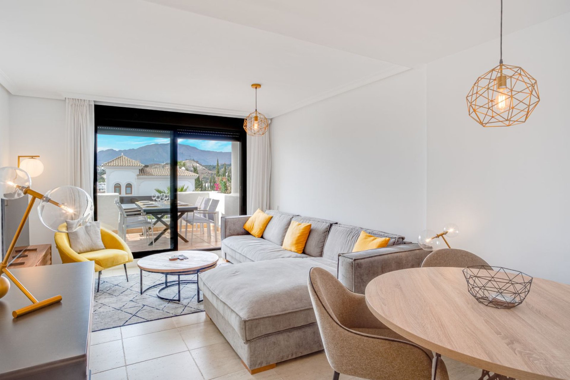 Reventa - Apartment - Penthouse Duplex - Estepona - Estepona Centro