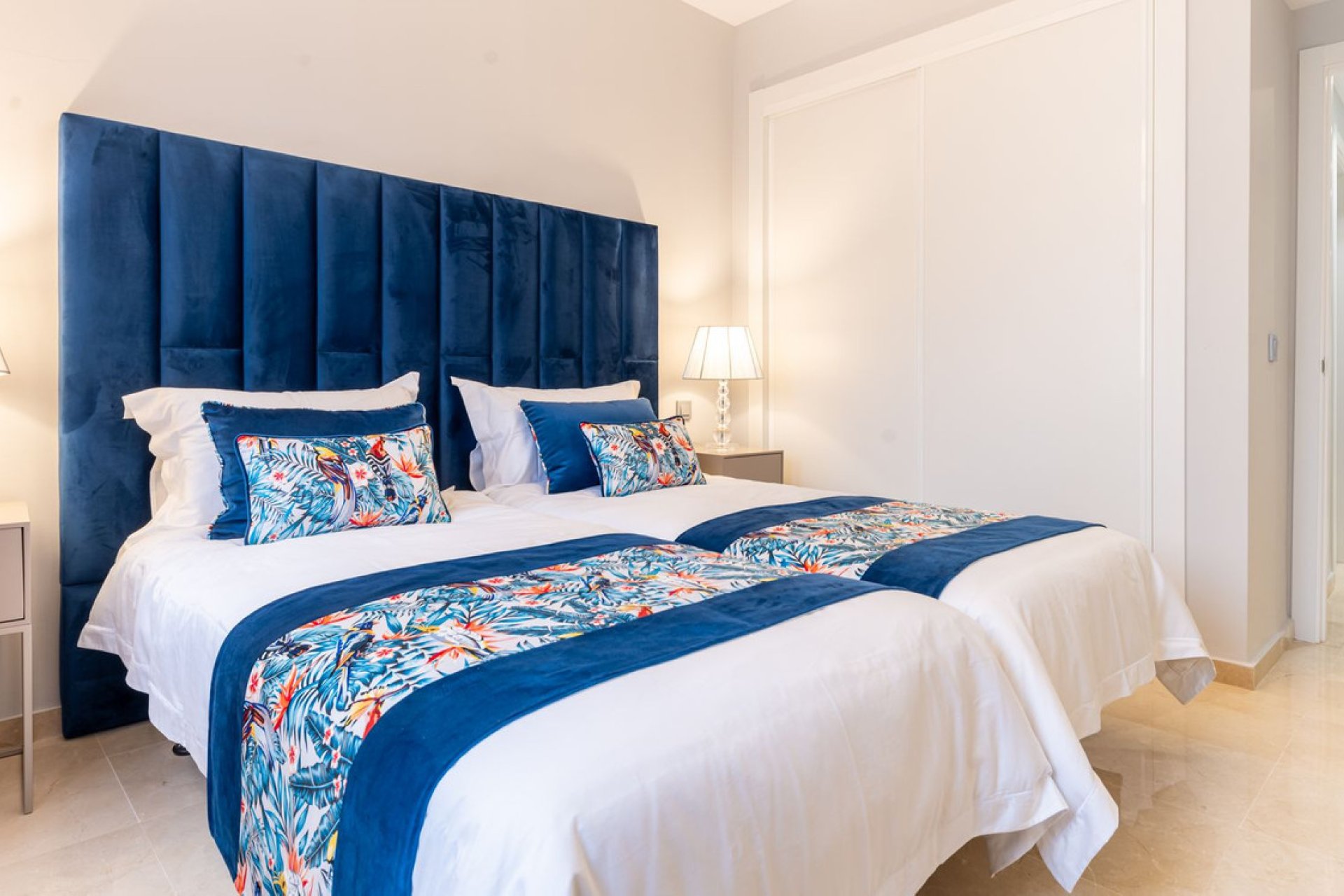 Reventa - Apartment - Penthouse - Estepona - Atalaya