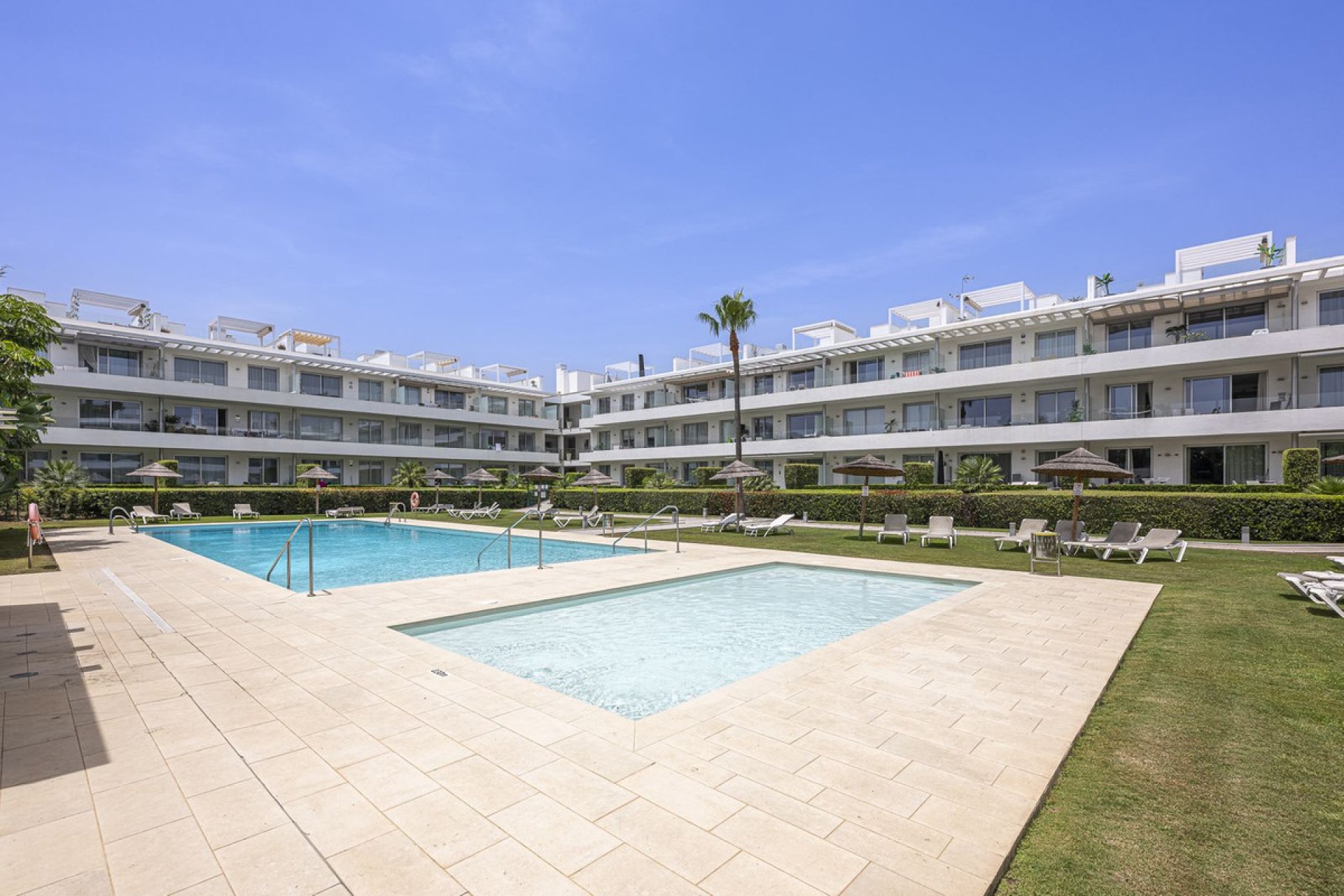 Reventa - Apartment - Penthouse - Estepona - Bel Air