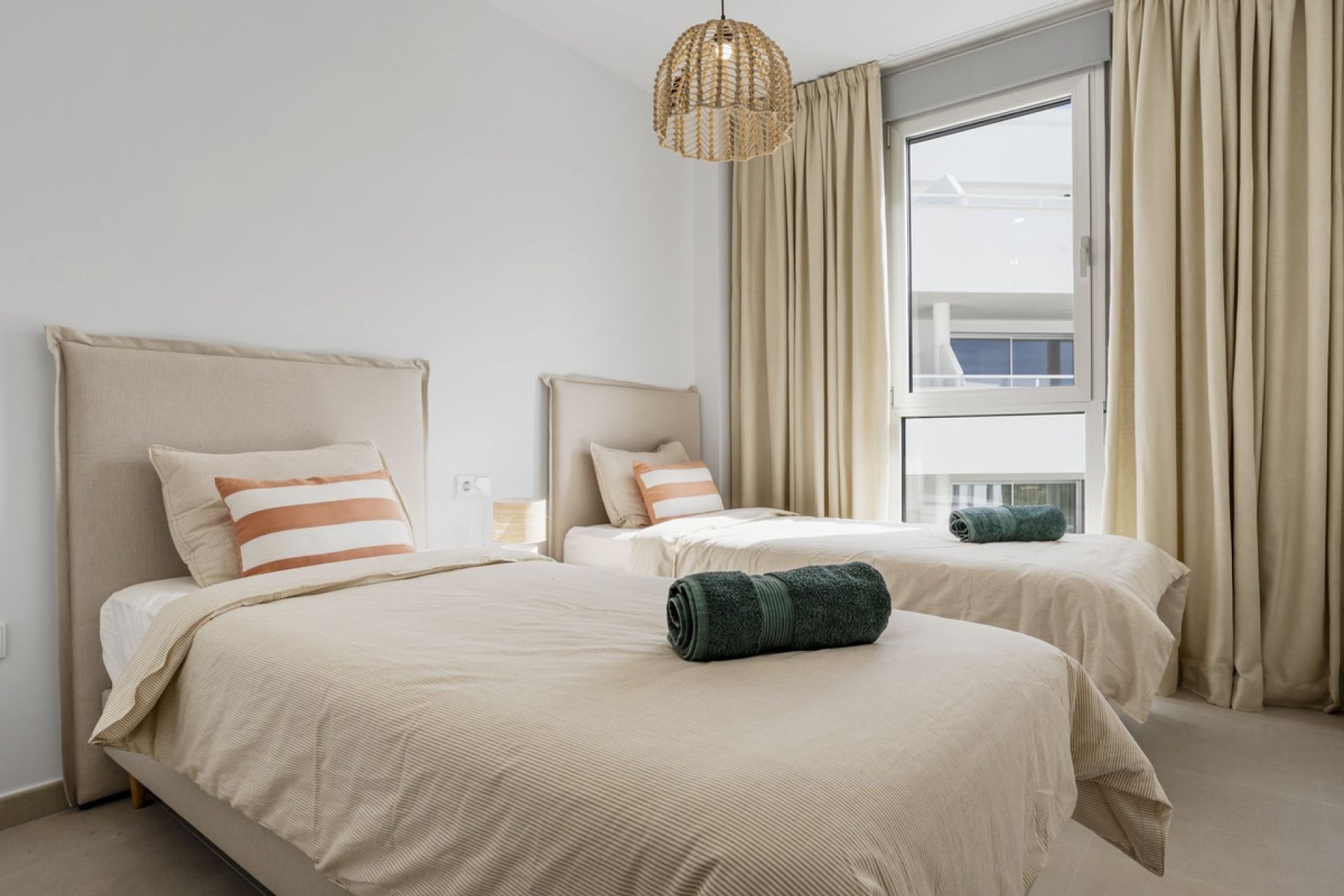 Reventa - Apartment - Penthouse - Estepona - Cancelada