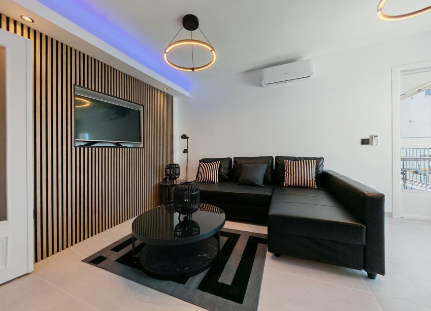 Reventa - Apartment - Penthouse - Estepona - Estepona Centro