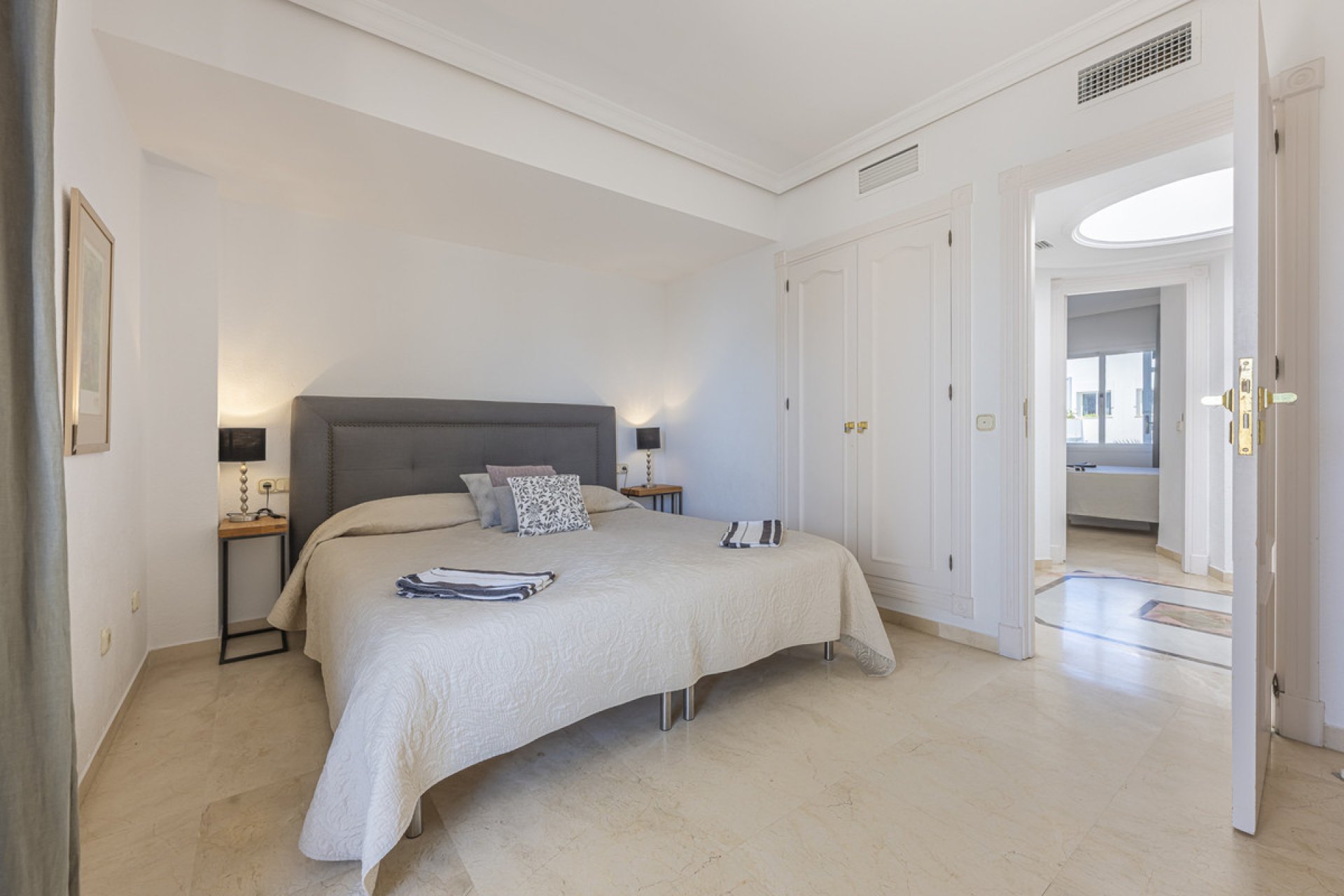 Reventa - Apartment - Penthouse - Estepona - Estepona Centro