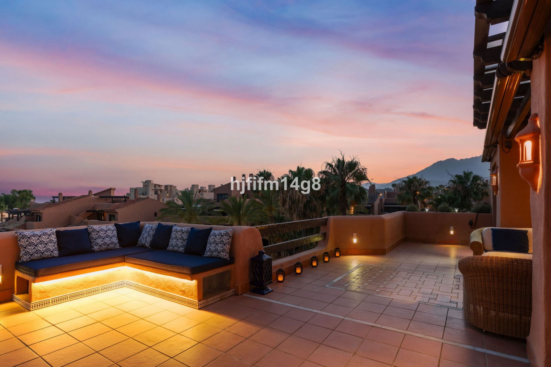 Reventa - Apartment - Penthouse - Estepona - Estepona Centro