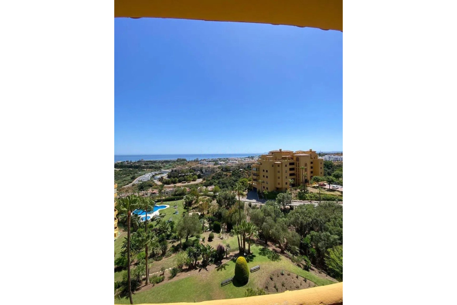 Reventa - Apartment - Penthouse - Estepona - Selwo