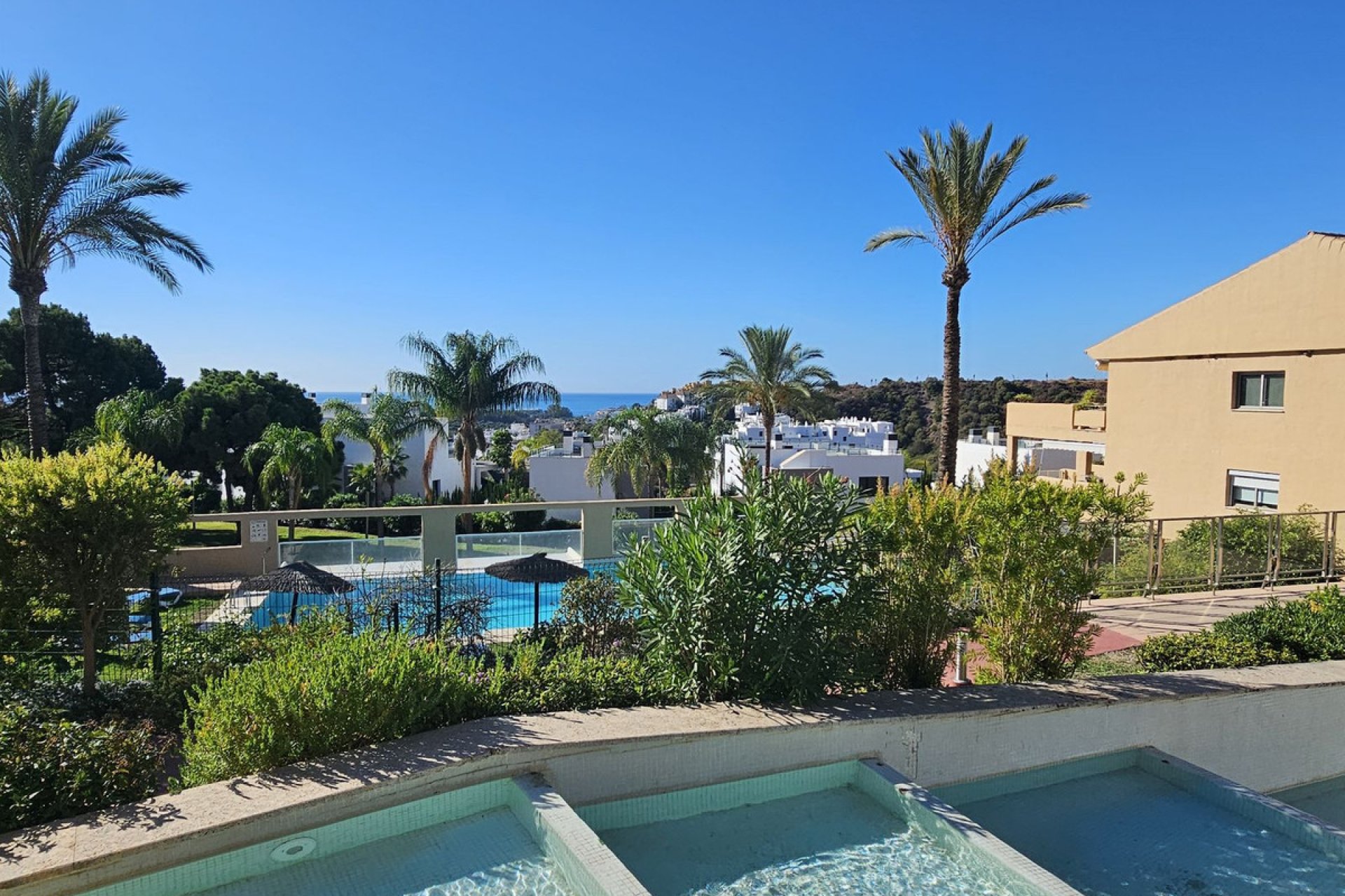 Reventa - Apartment - Penthouse - Estepona - Selwo