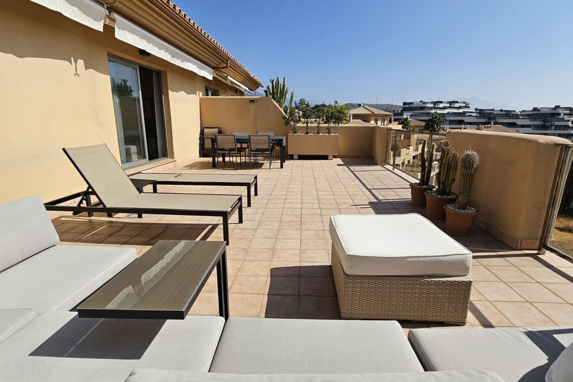 Reventa - Apartment - Penthouse - Estepona - Selwo