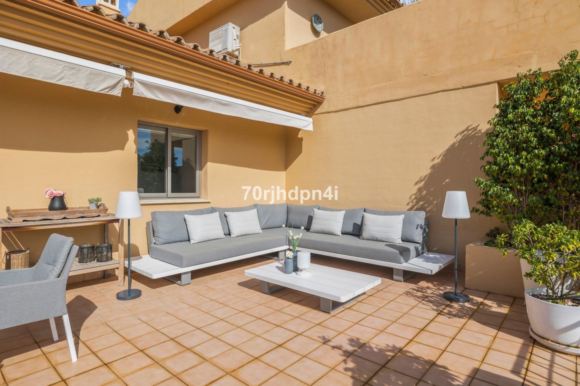 Reventa - Apartment - Penthouse - Estepona - Selwo