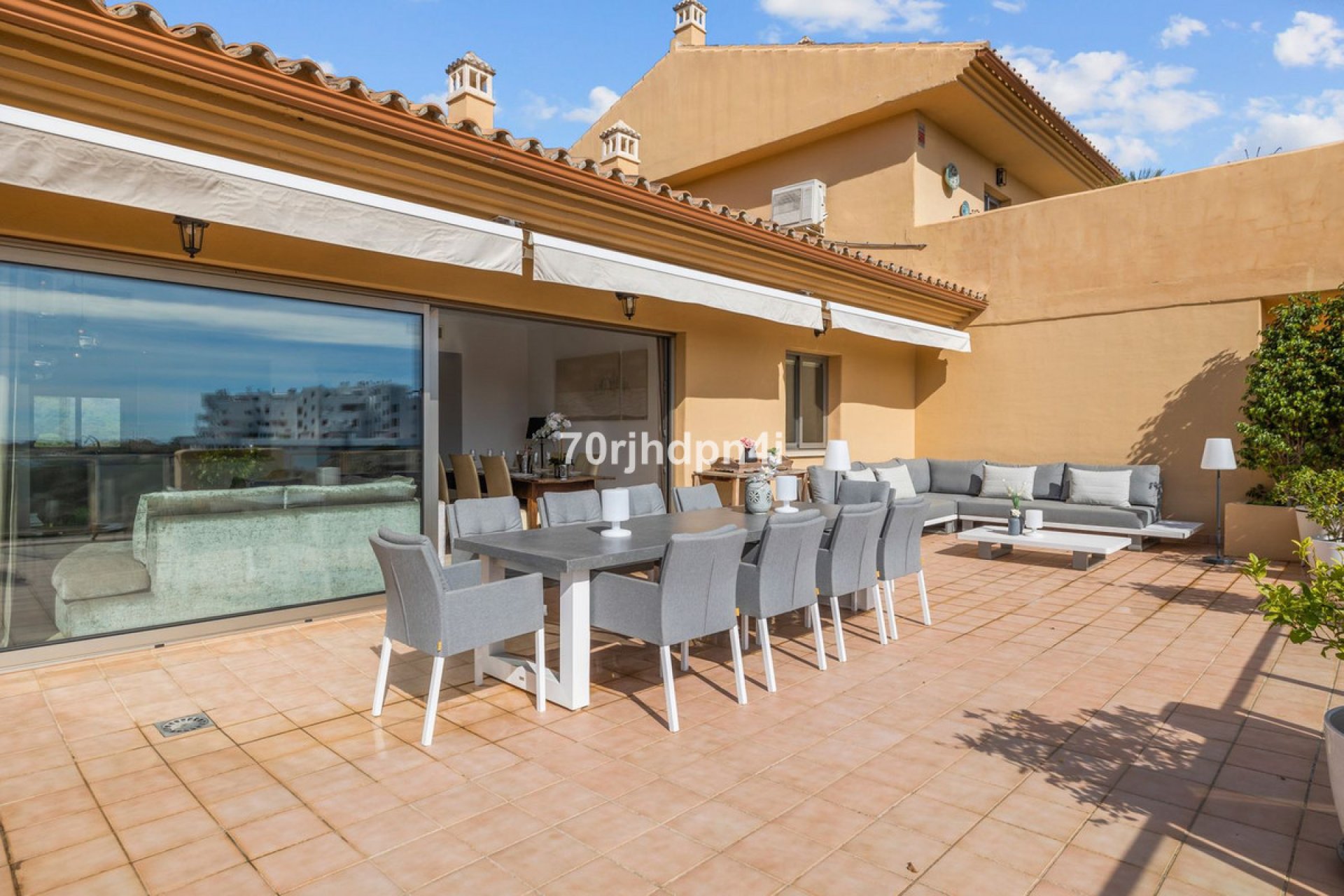 Reventa - Apartment - Penthouse - Estepona - Selwo