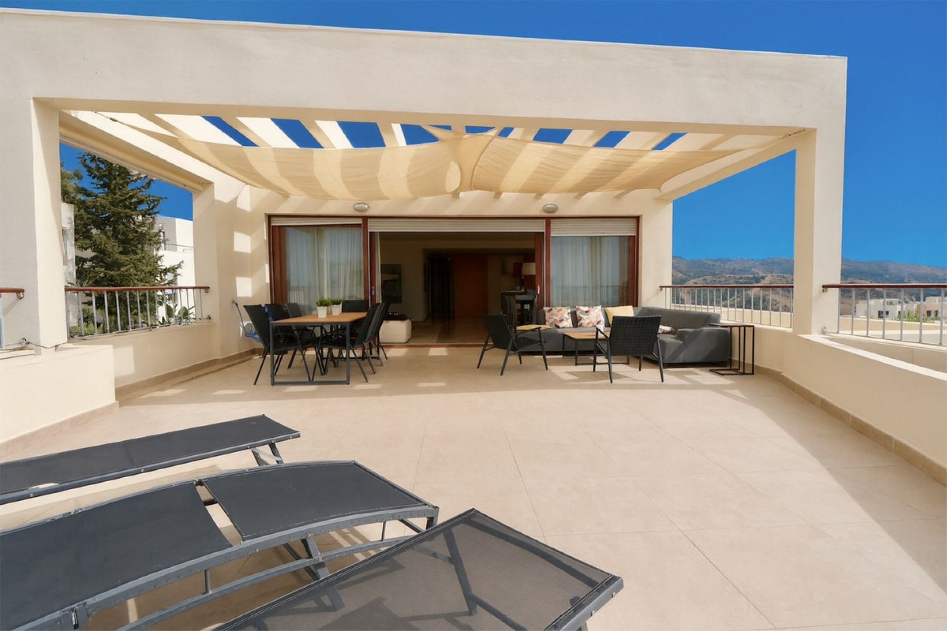 Reventa - Apartment - Penthouse - Marbella - Altos de los Monteros