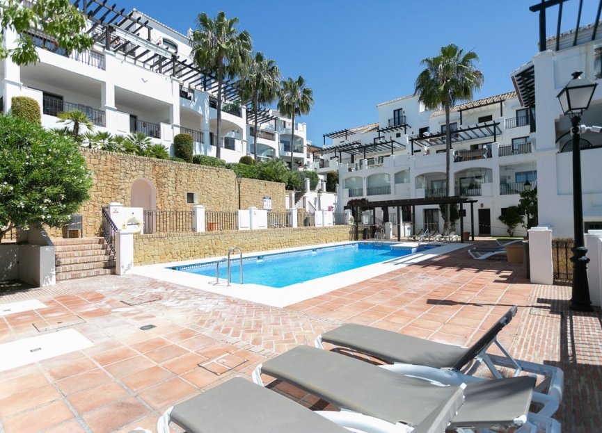 Reventa - Apartment - Penthouse - Marbella - Altos de los Monteros