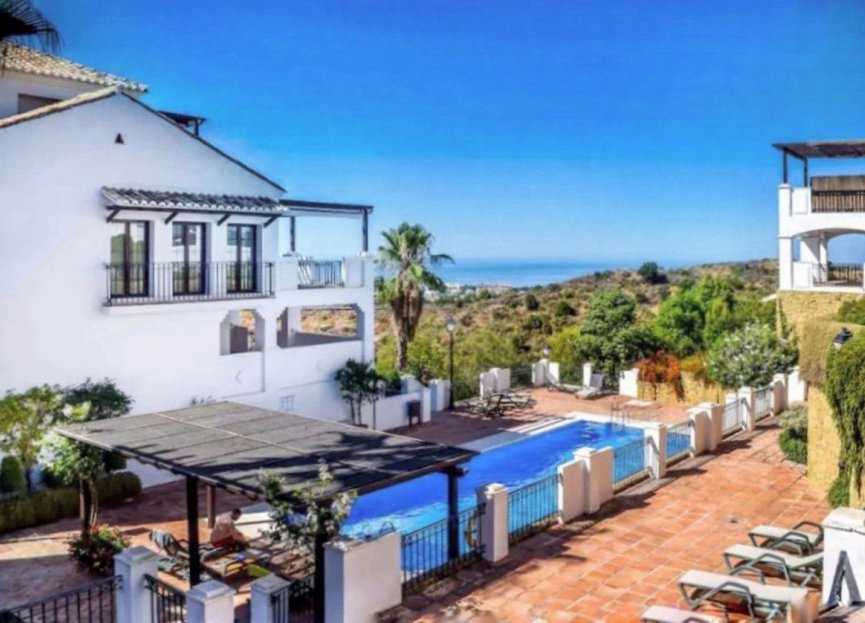 Reventa - Apartment - Penthouse - Marbella - Altos de los Monteros