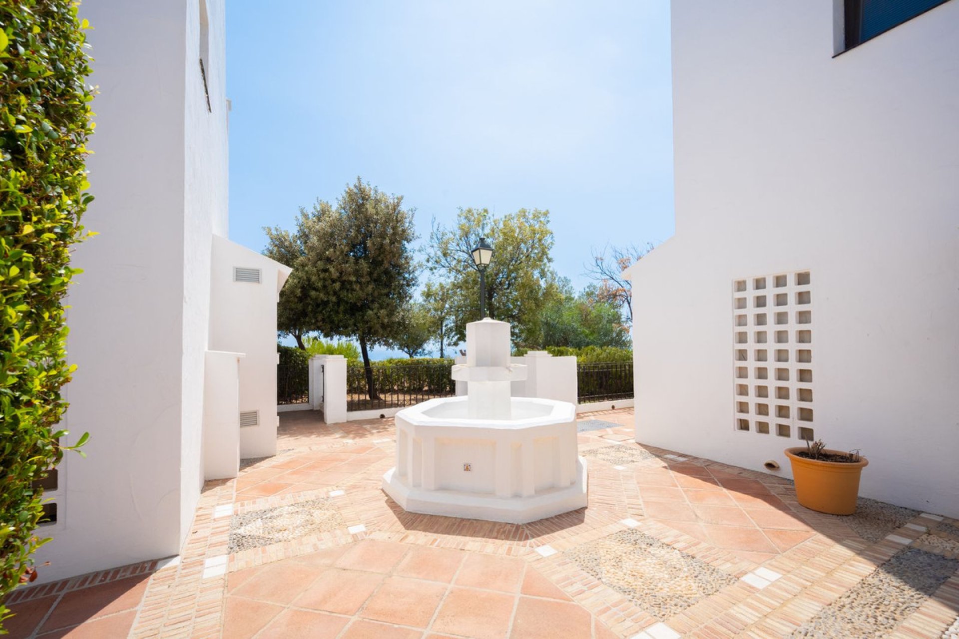 Reventa - Apartment - Penthouse - Marbella - Altos de los Monteros