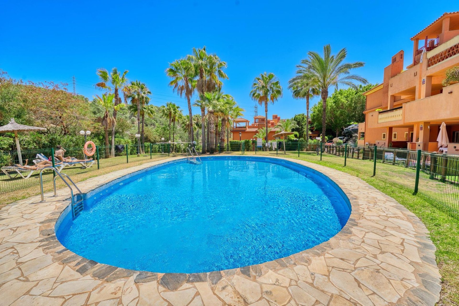 Reventa - Apartment - Penthouse - Marbella - Elviria