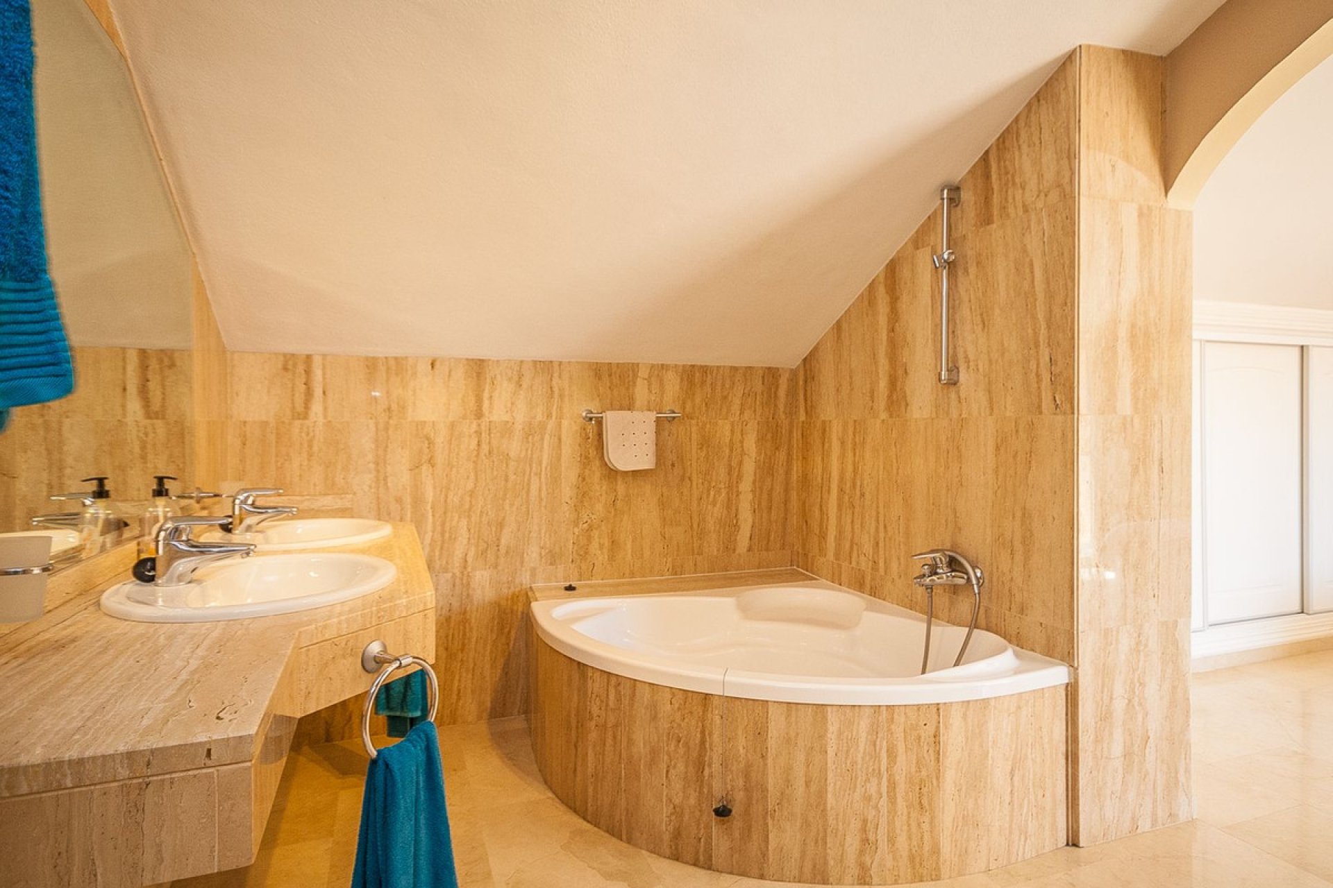 Reventa - Apartment - Penthouse - Marbella - Elviria