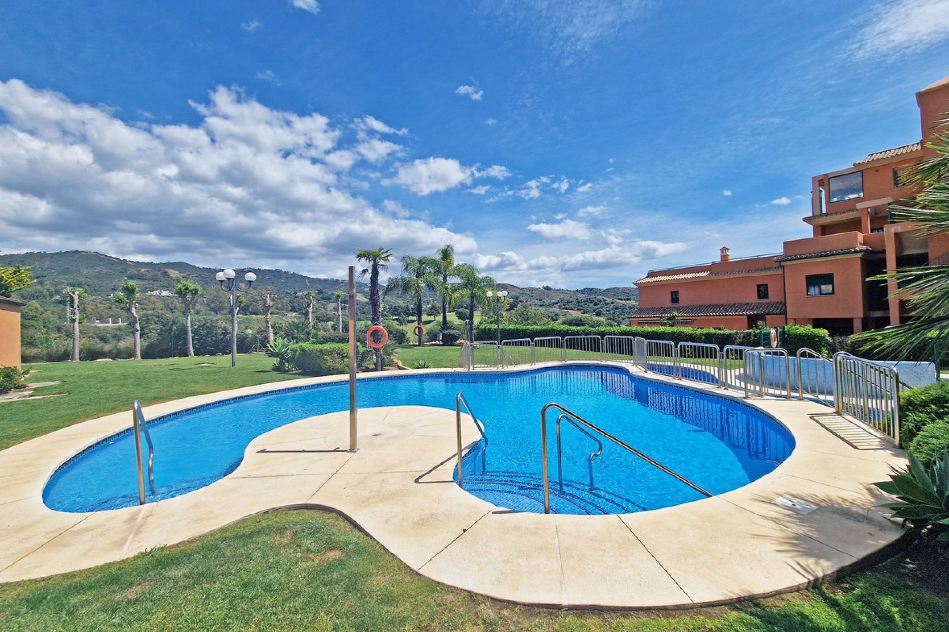Reventa - Apartment - Penthouse - Marbella - Elviria